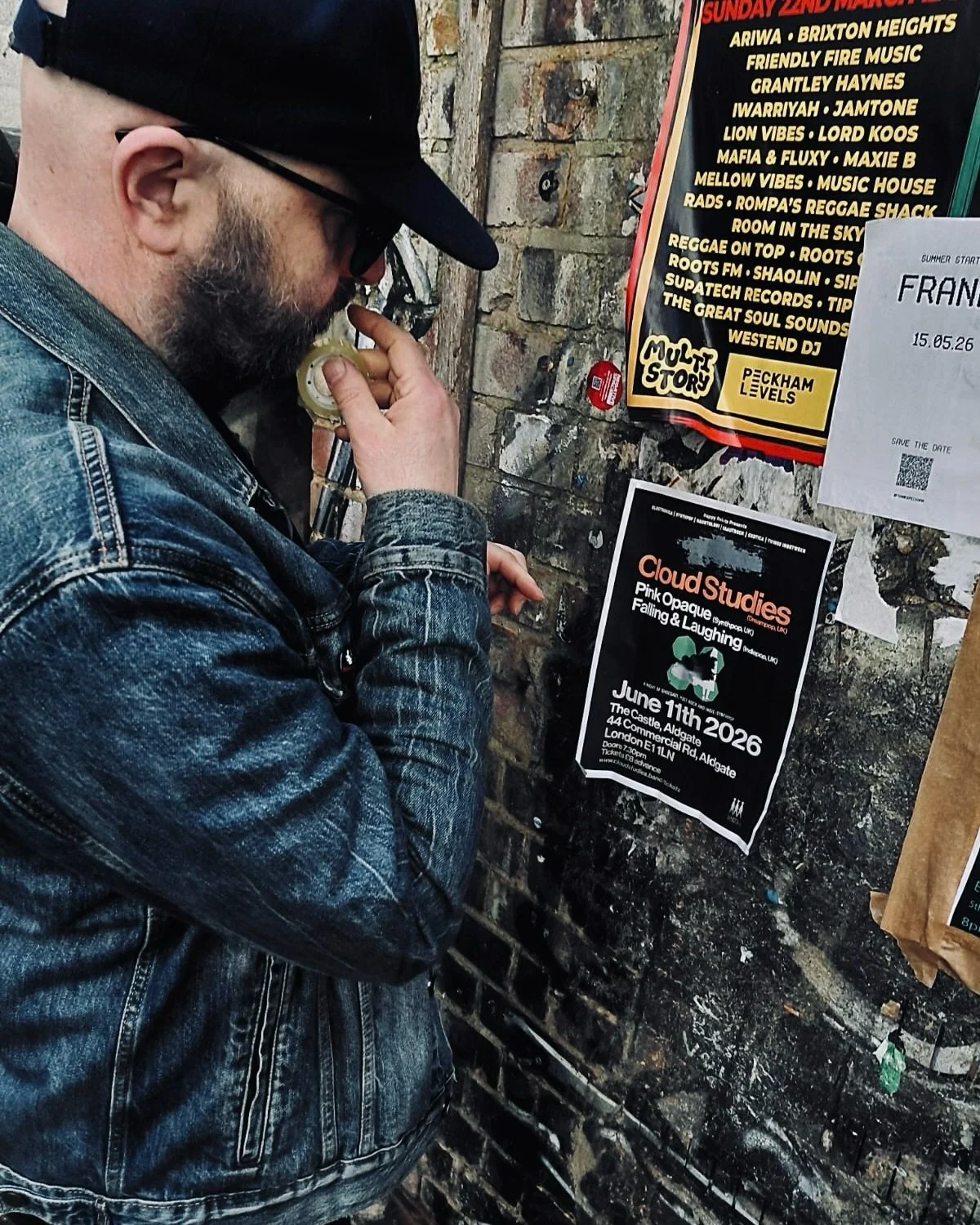 Here are a few snaps of me trudging around London putting up show posters. The poster looks absolutely great and has been beautifully printed, it really does pay-off to have two graphic designers in the band (although it didn't stop me putting up a f