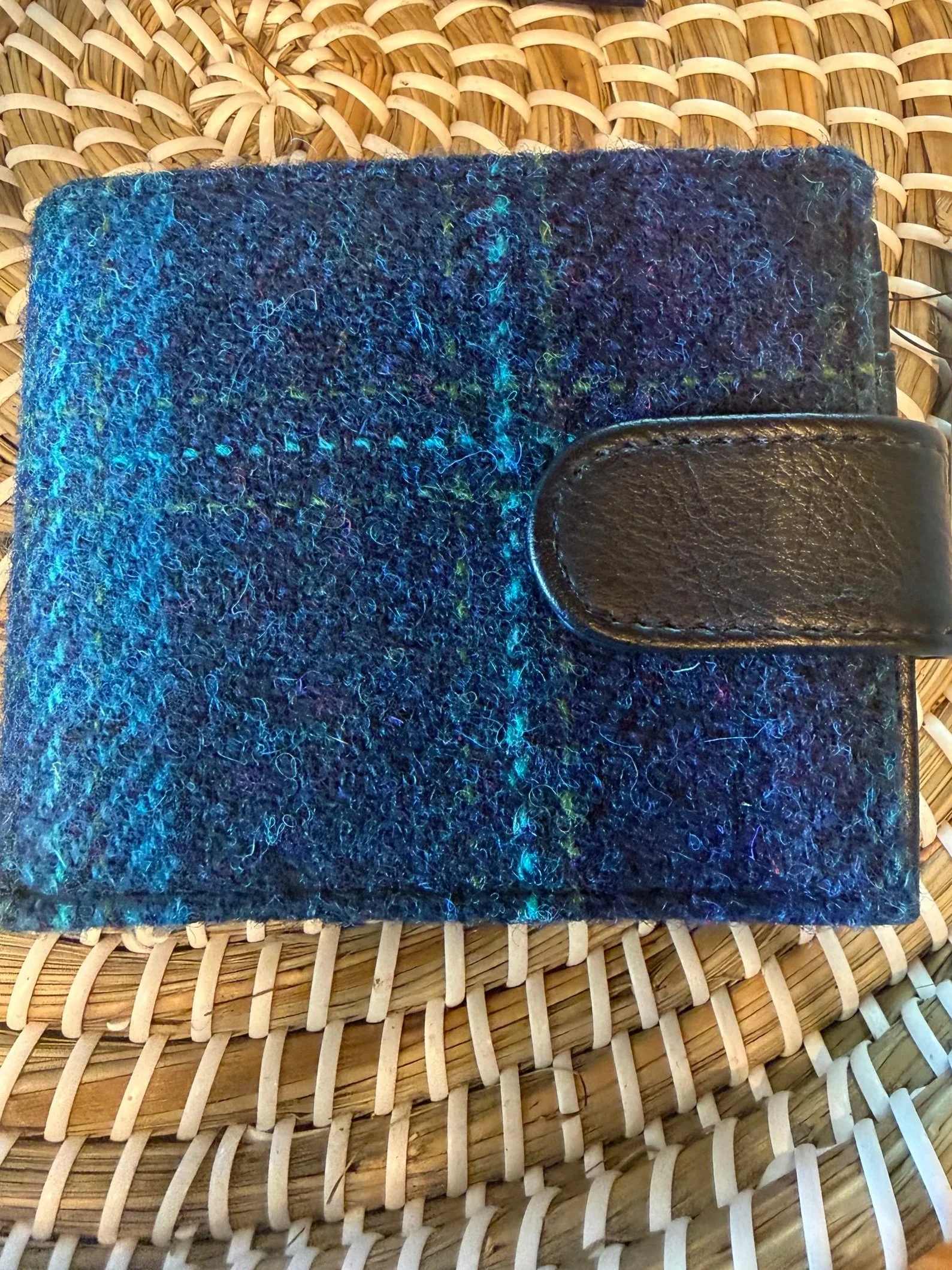 Genuine Harris Tweed® Bi-Fold Wallet – Overcheck (Blue & Turquoise)