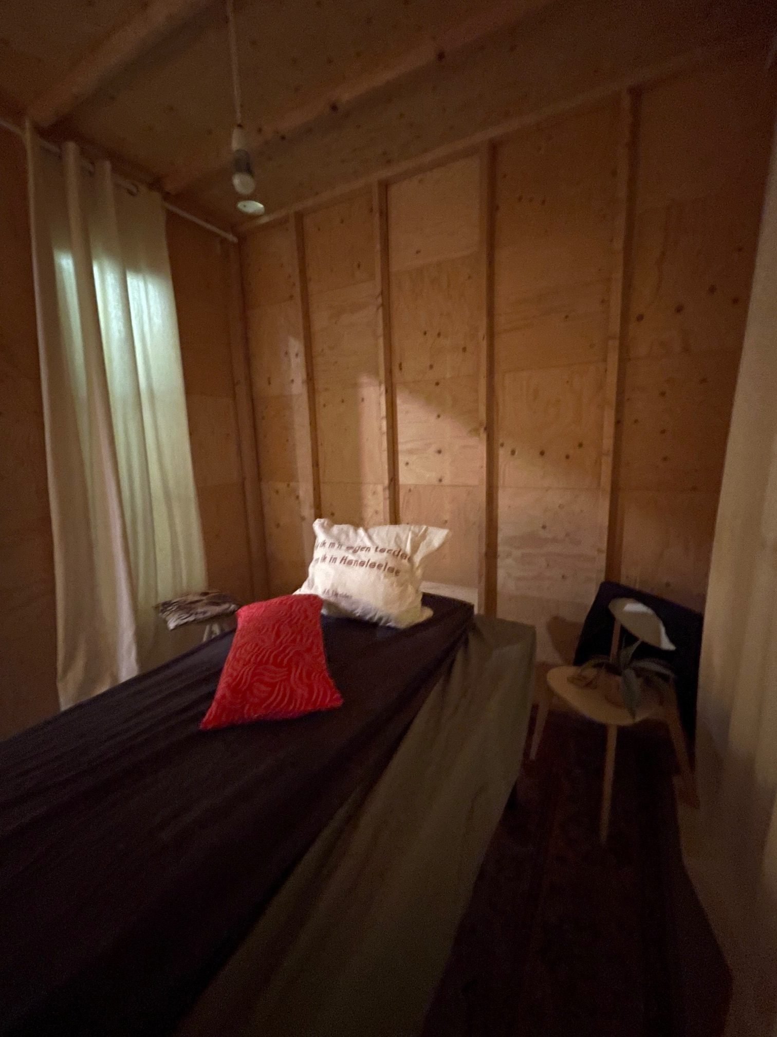 energy healing sessie op kantoor - traveling healer Amsterdam