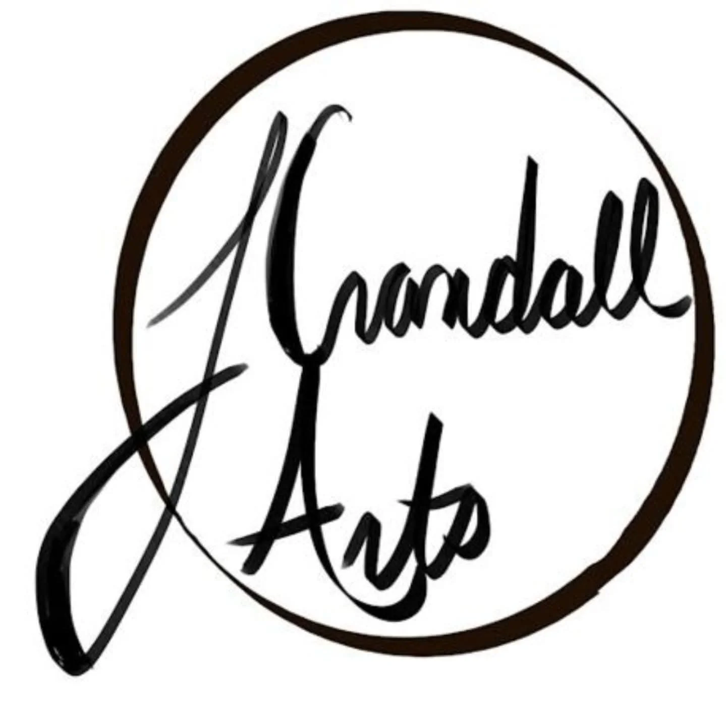 Black handwritten style text that reads 'Glamode Auto' inside a black circular outline.