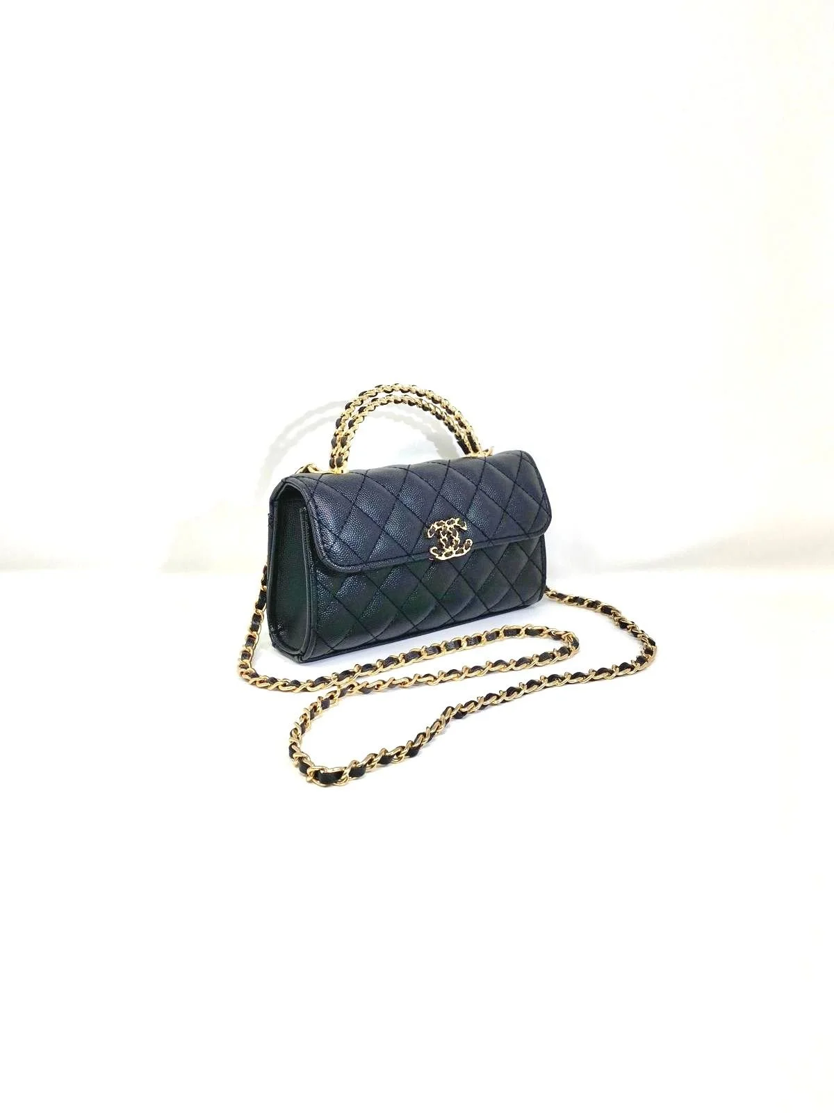 CHANEL Beauty Black Quilted Makeup Bag with Chain (VIP Gift/Box) Made in Italy