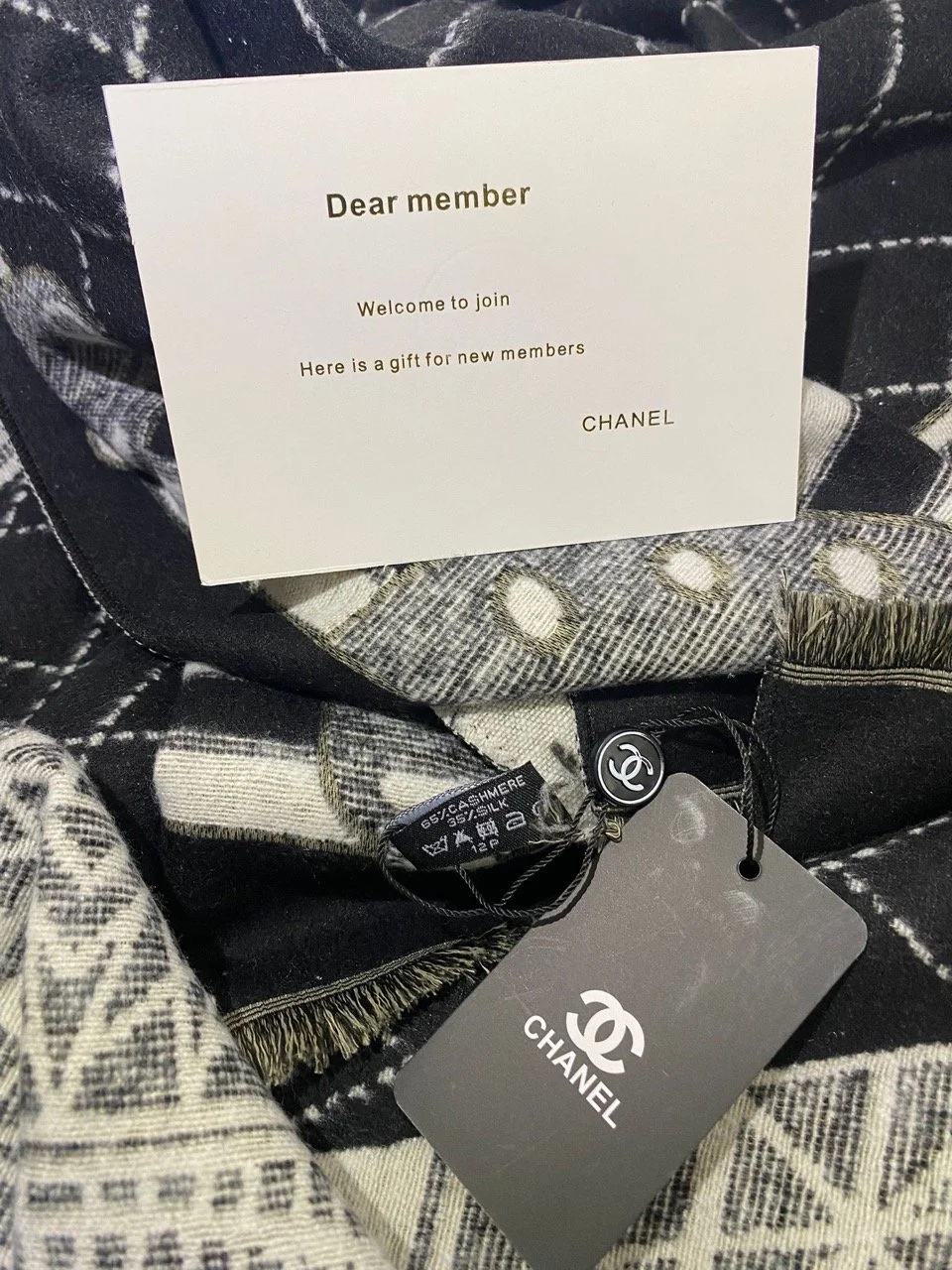 Large CHANEL Beauty Black & Ivory Cashmere Silk Scarf Made in France – Eiffel Tower_CC Logo, New with Tag_Box (VIP Gift) 65cm x 195cm