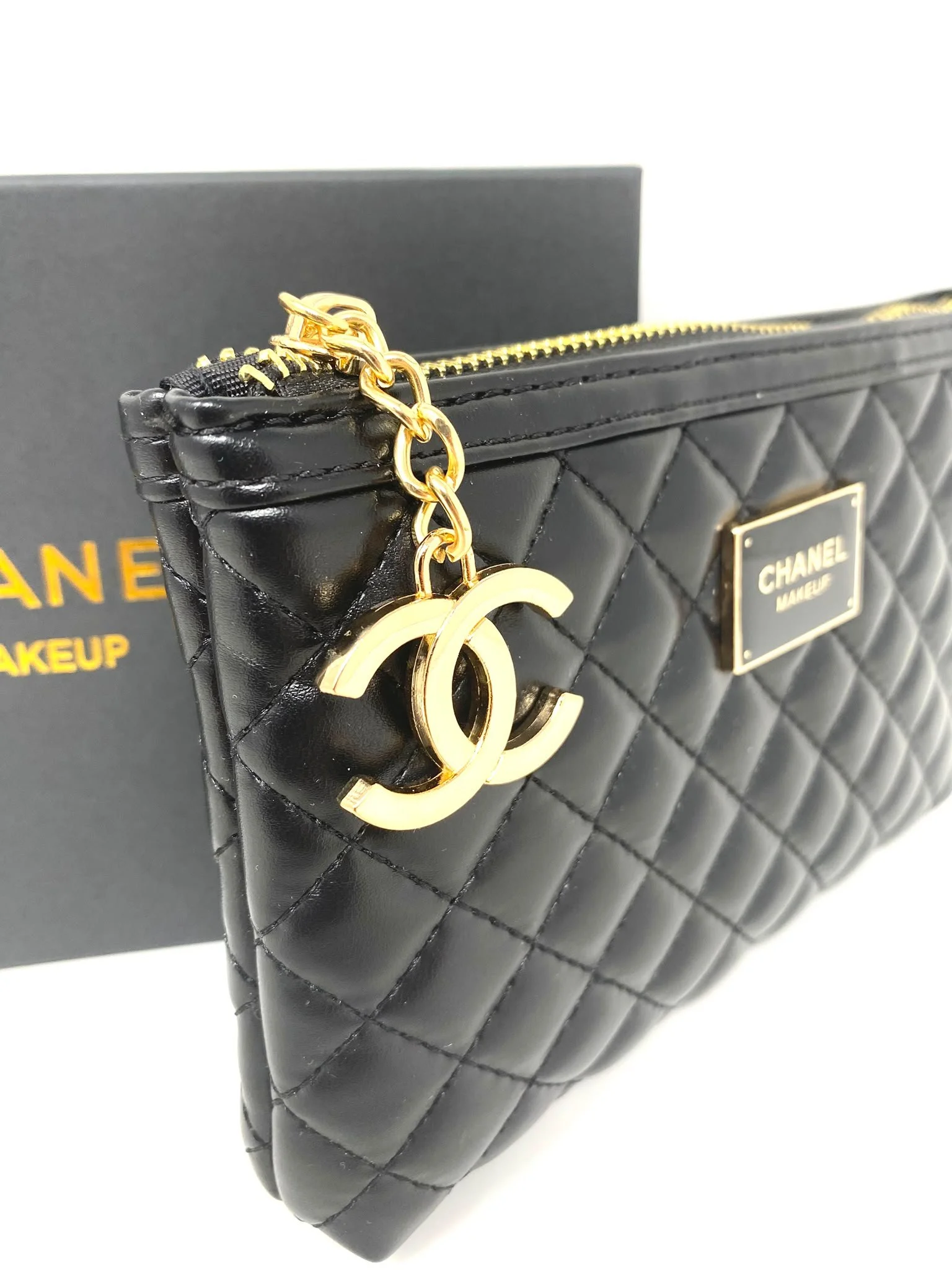 CHANEL Beauty Black Matelassé Quilted Cosmetic Clutch with Box (Limited Edition VIP Gift), Beauty Bag