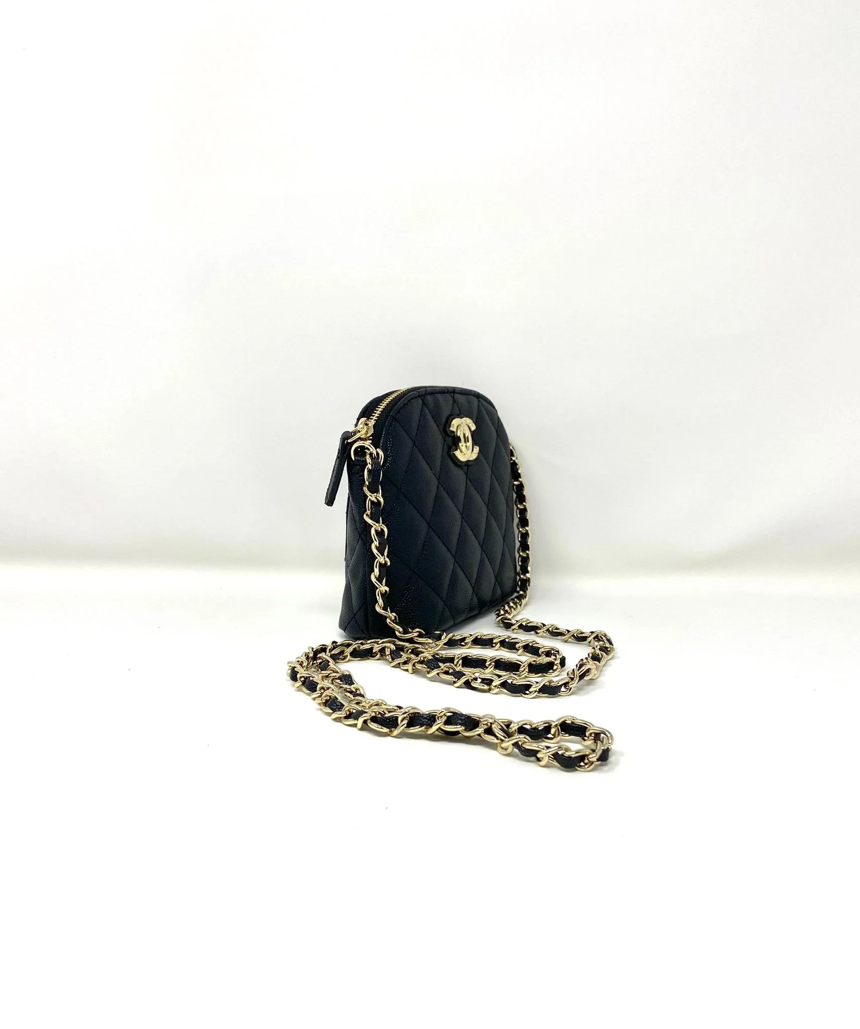 CHANEL Beauty Black Matelasse Quilted Caviar Makeup Bag on Chain (VIP Gift/Box) Made in Italy