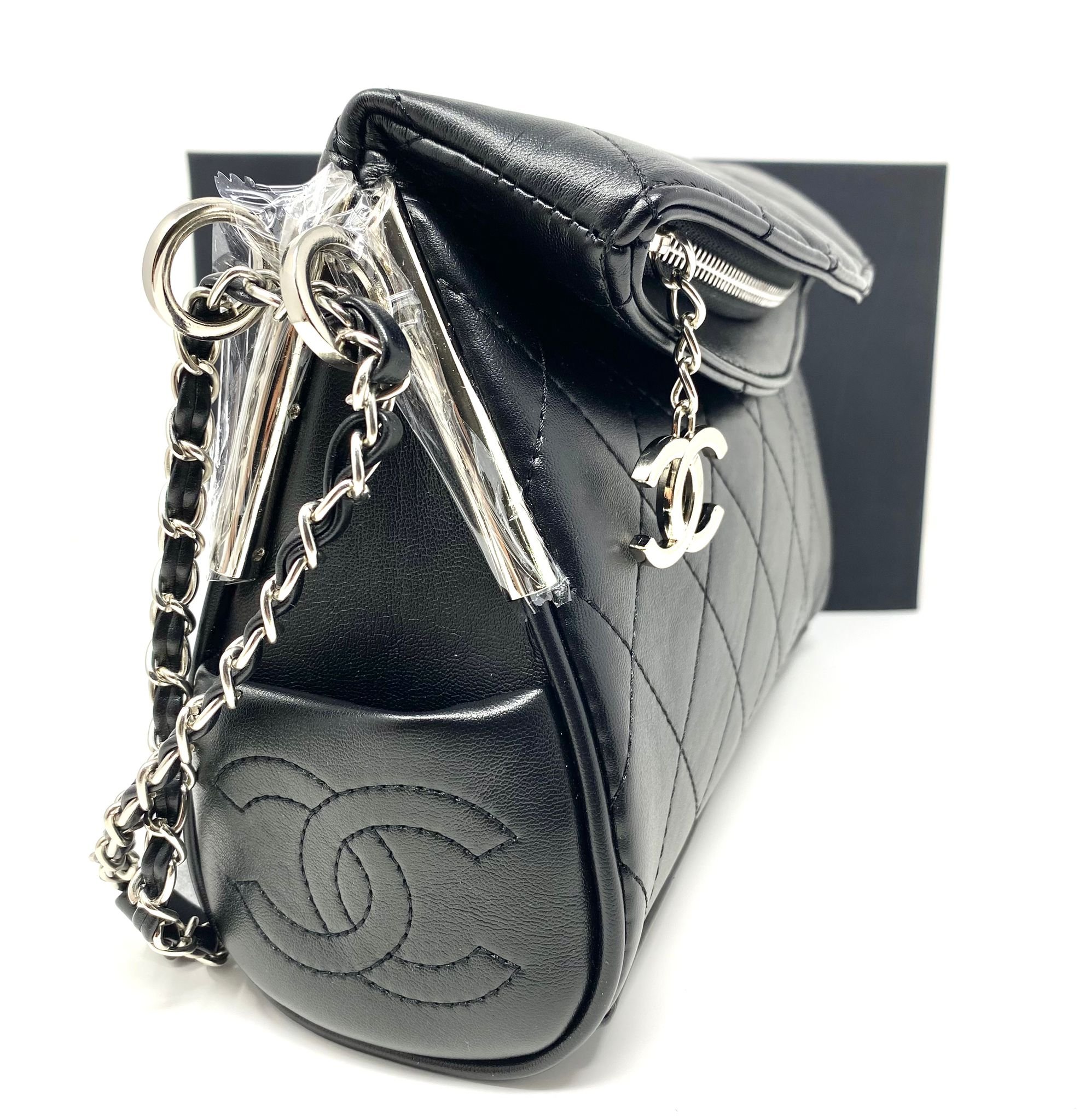 CHANEL Black Quilted Beauty Makeup Bag on Chain VIP Gift With Box Made in France