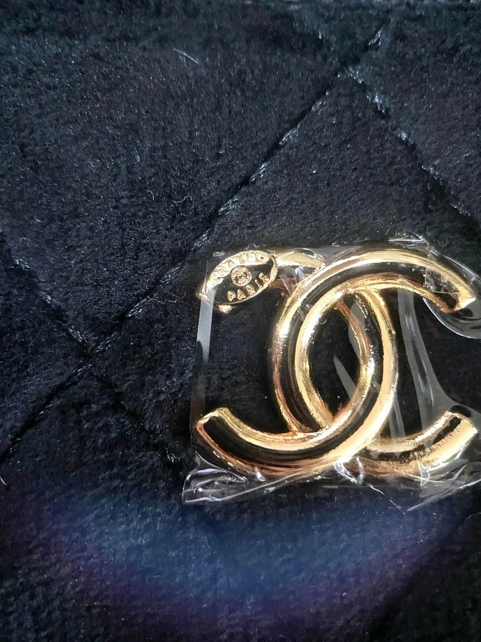 CHANEL Black Velvet Matelassé Quilted Cosmetic Clutch with Box (Limited Edition VIP Gift), Beauty Bag