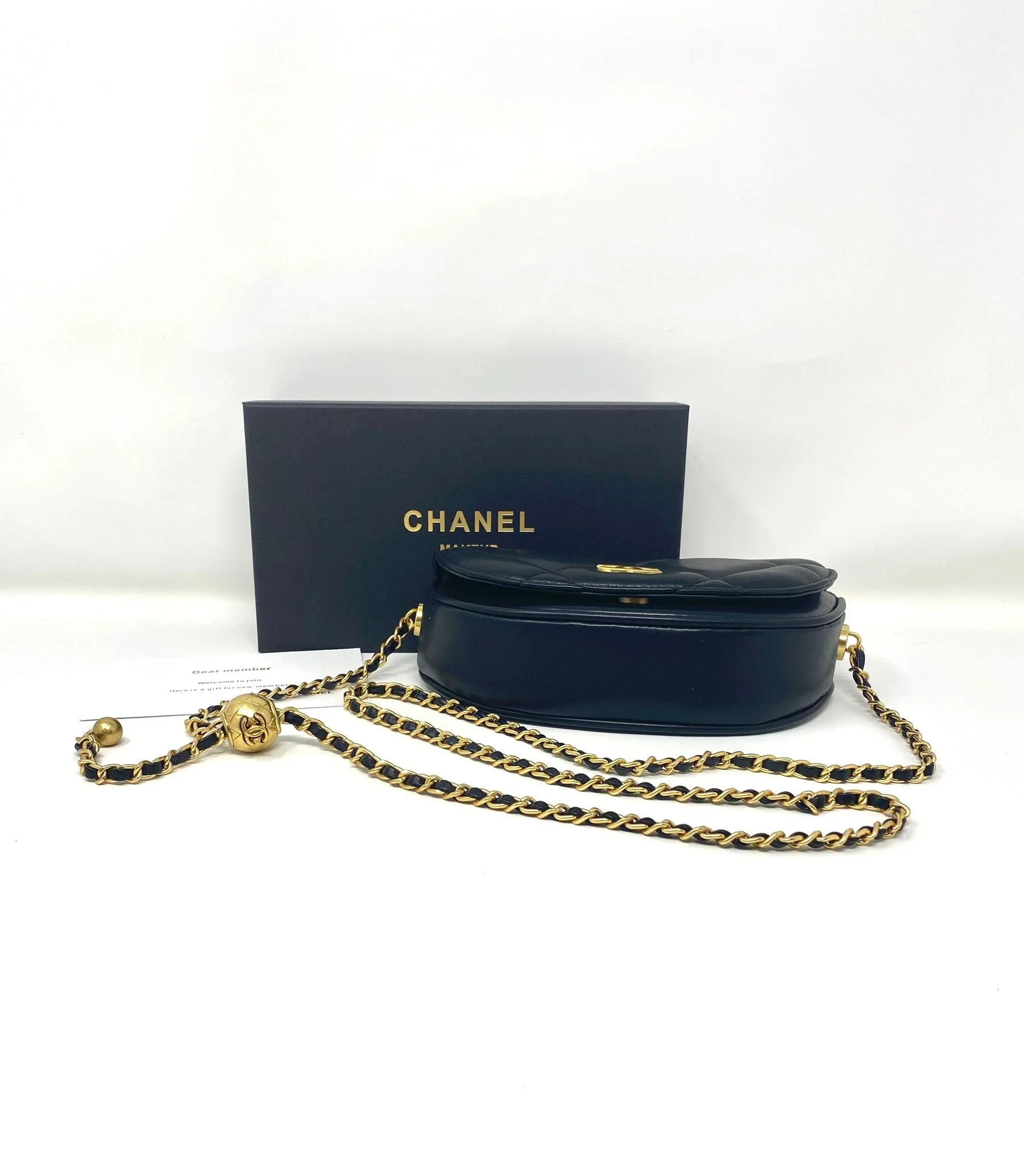 CHANEL Beauty Black Quilted Makeup Bag on Chain With Box (VIP Gift) Italy