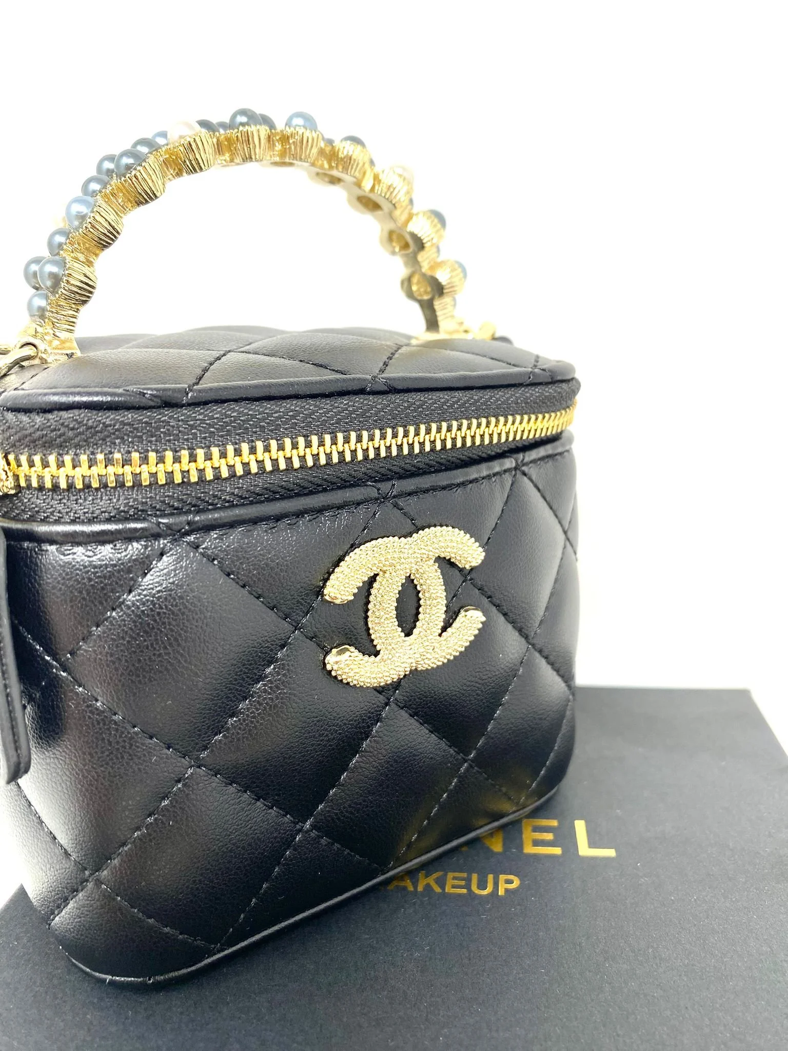 CHANEL Beauty Black Quilted Makeup Bag with Mirror on Chain (VIP Gift) Made in Italy