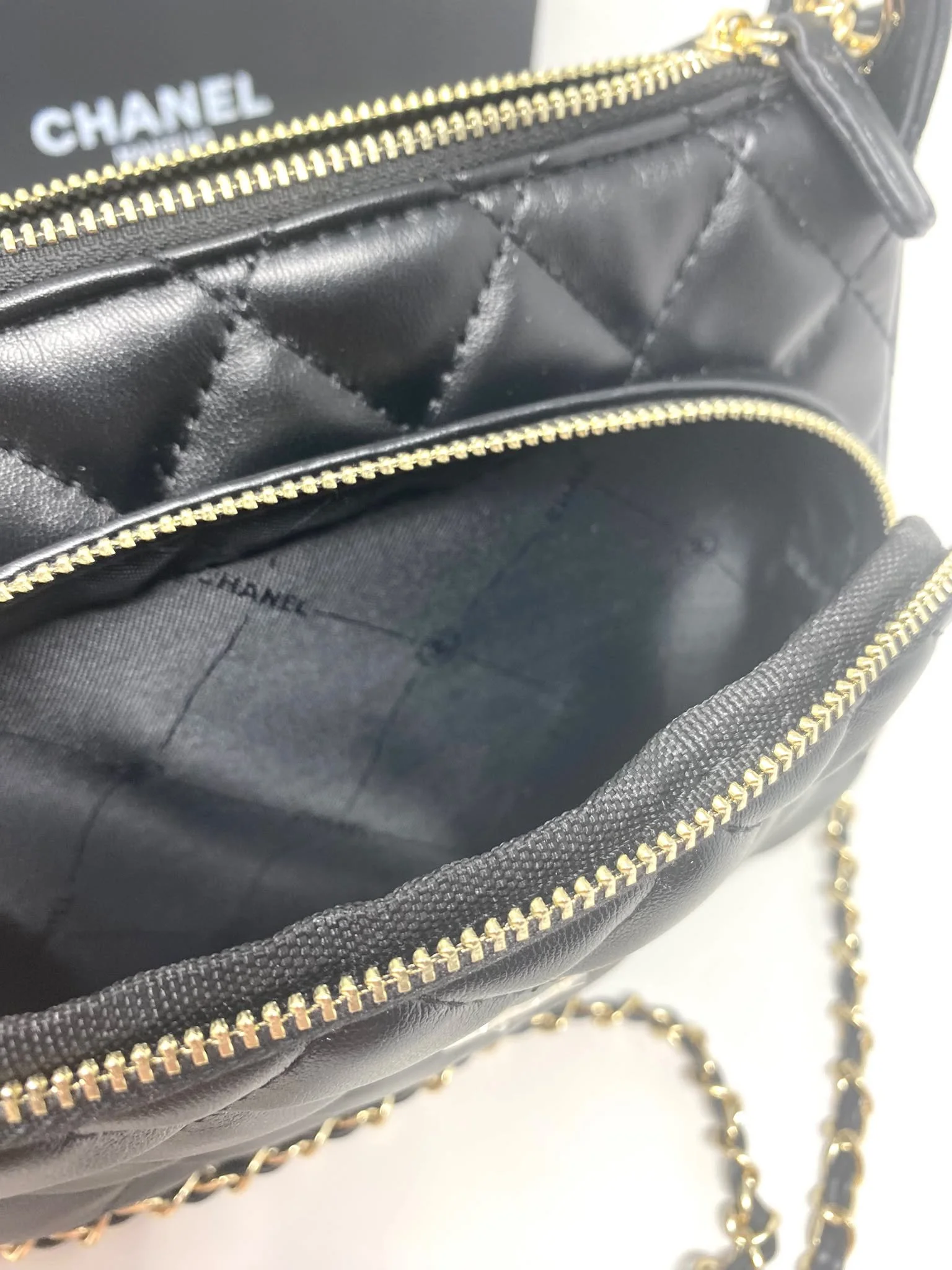 CHANEL Beauty Black Matelassé Quilted Makeup Bag on Chain with Box (VIP Gift) Made in France