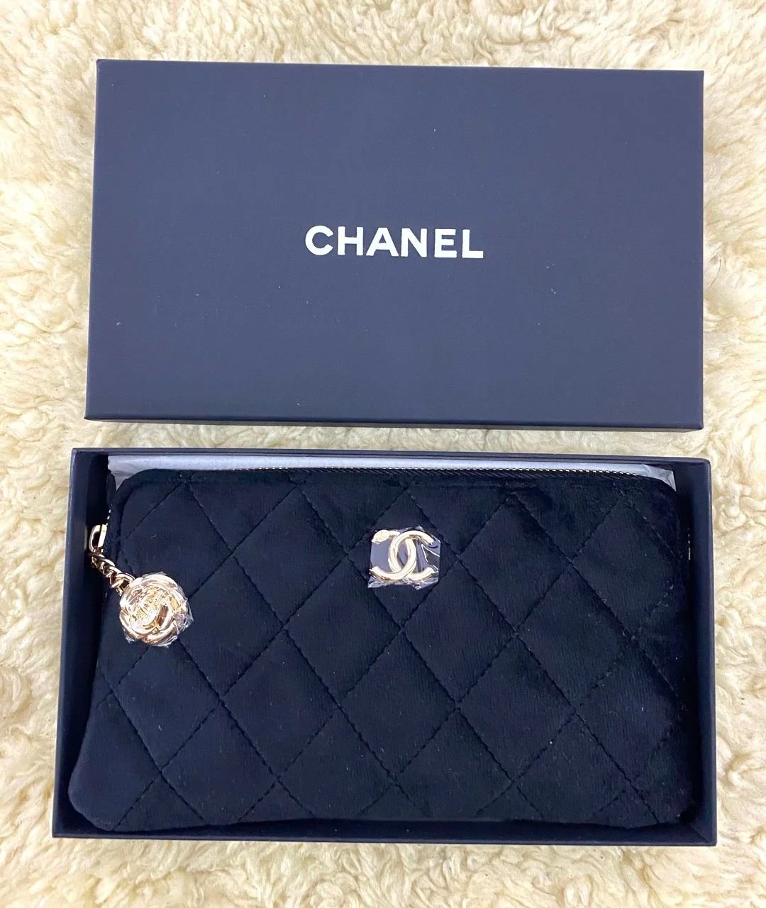 CHANEL Black Velvet Matelassé Quilted Cosmetic Clutch with Box (Limited Edition VIP Gift), Beauty Bag