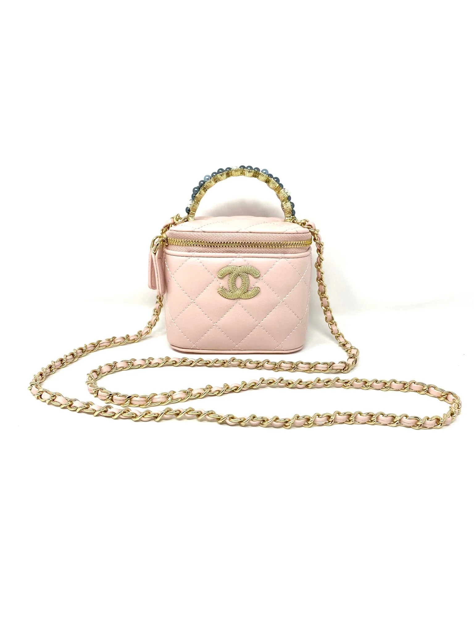 CHANEL Beauty Pink Quilted Makeup Bag with Mirror on Chain (VIP Gift) Made in Italy