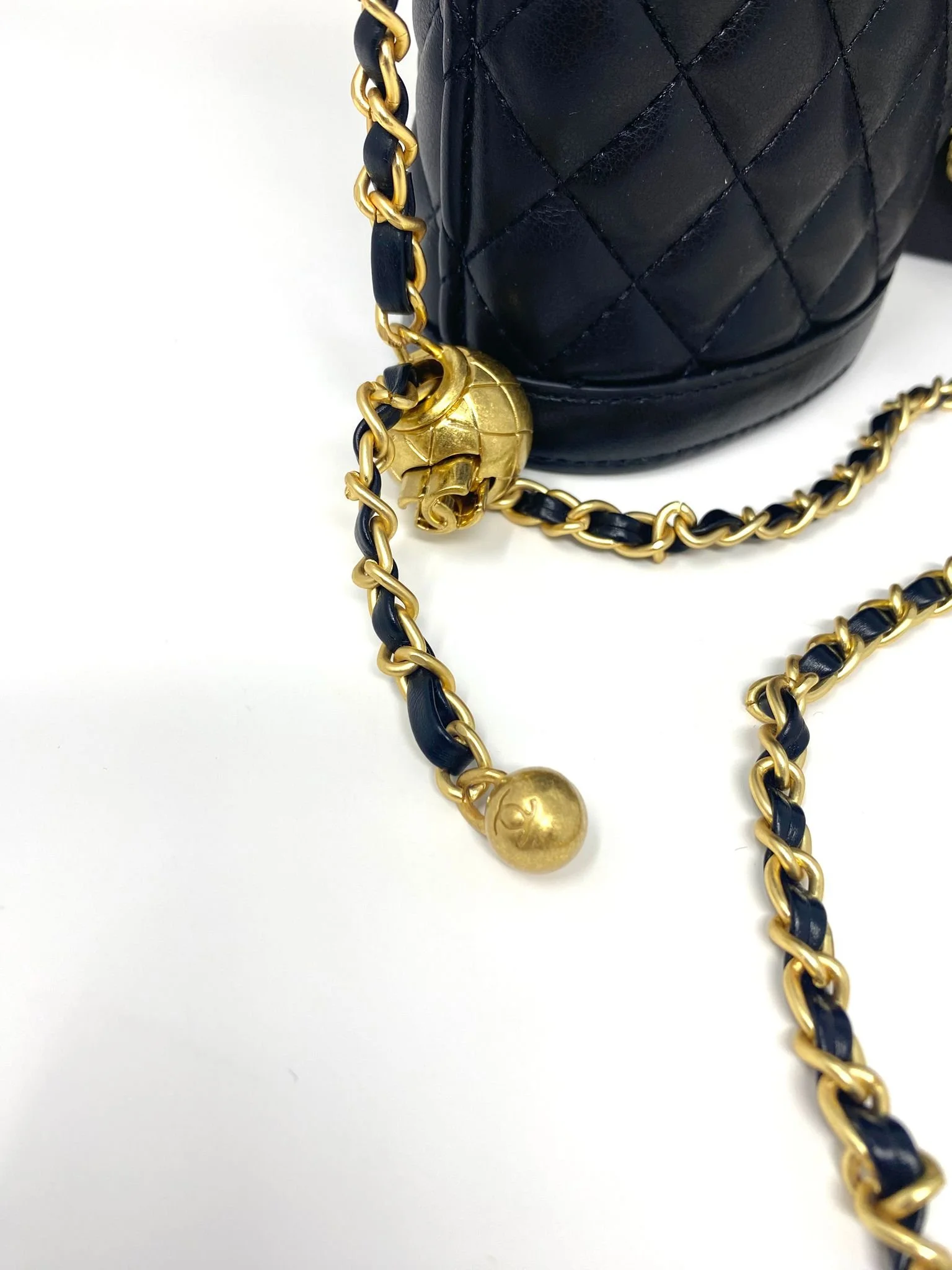 CHANEL Beauty Black Quilted Makeup Bag on Chain, VIP Gift with Box, Made in Italy