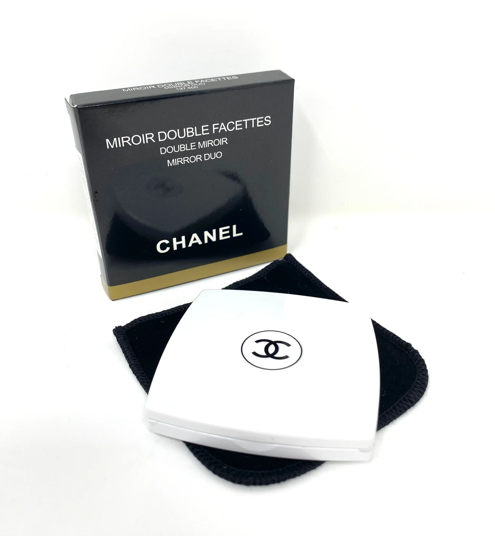 CHANEL Beauty CC White Double Facette Makeup Compact Mirror New/Box (VIP Gift)
