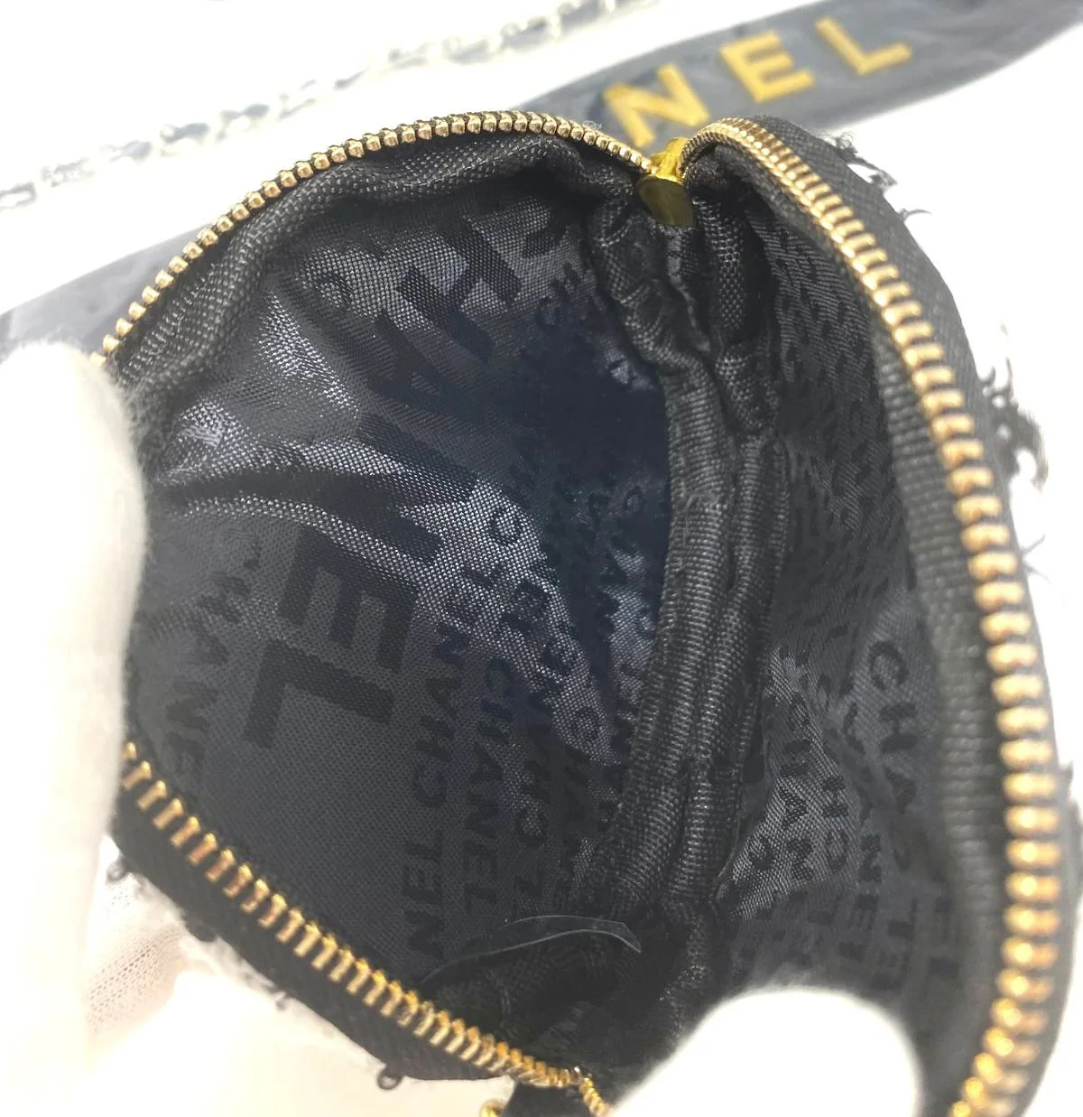 CHANEL Beauty Black Wax Leather-Like Makeup Bag on Chain + Tweed Pouch Set (VIP Gift)  Phone Bag and Purse With Logo Box