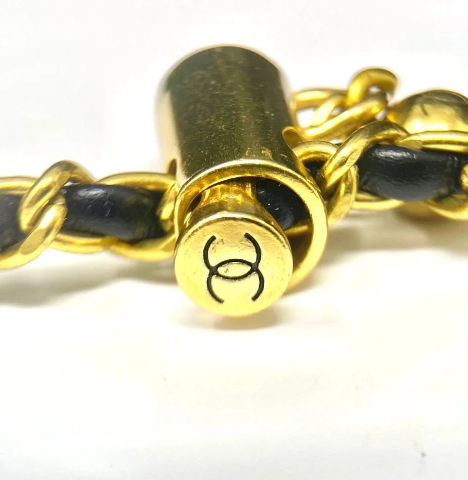 CHANEL Beauty CC Black Matelassé Quilted Makeup Bag on Chain (VIP Gift) With Logo Box, Mini Crossbody, Phone Pouch, Made in Italy