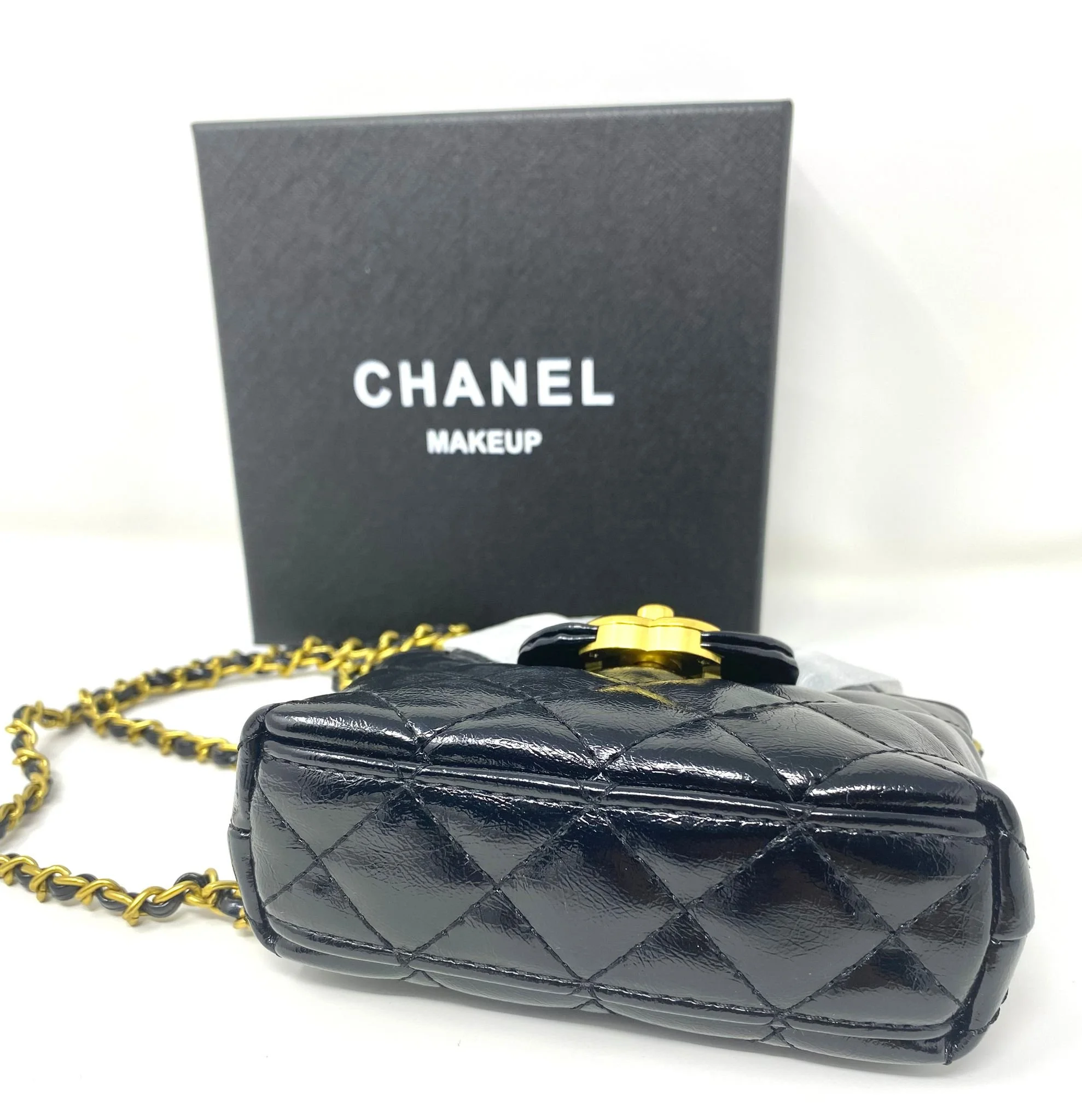 CHANEL Beauty Black Quilted Mini Makeup Bag with Chain – (VIP Gift with Box)  Made in France, Beauty Pouch