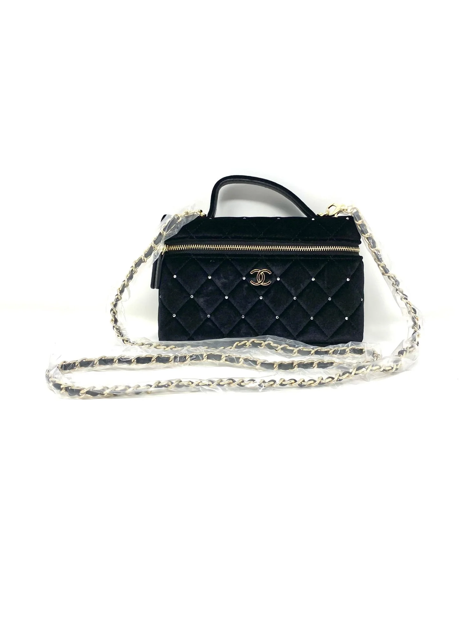 CHANEL Beauty Black Matelassé Quilted Makeup Bag on Chain with Box (VIP Gift) Made in Italy