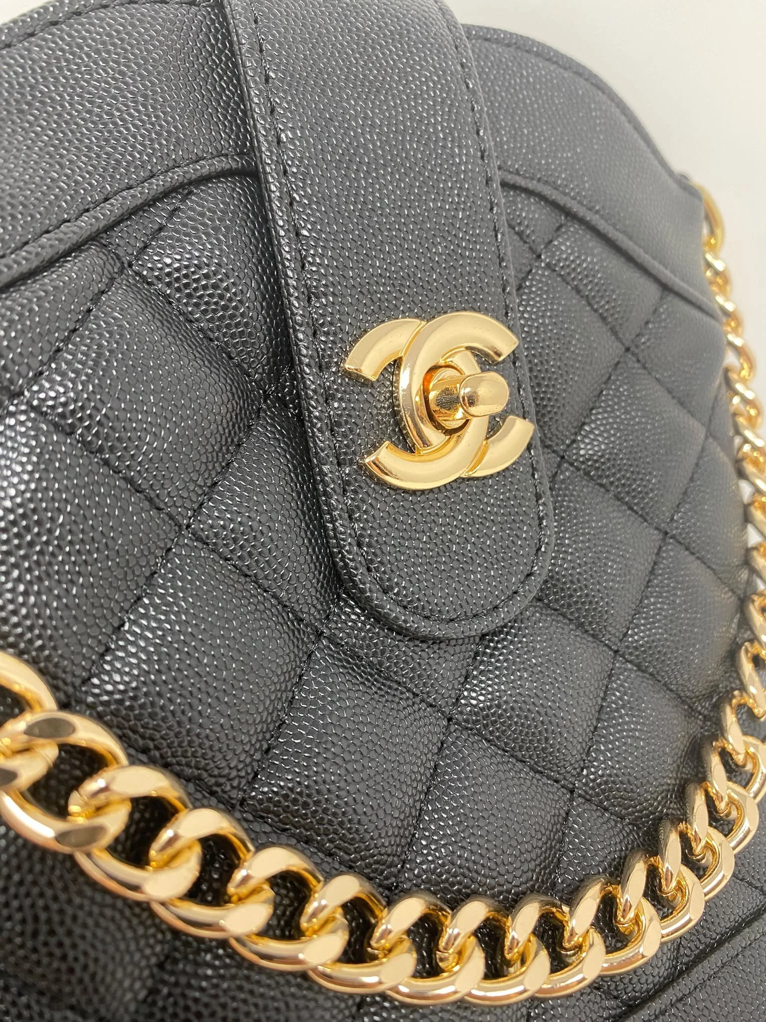 CHANEL Beauty Black Quilted Bucket Crossbody Bag , VIP Gift with Box, Made in Italy