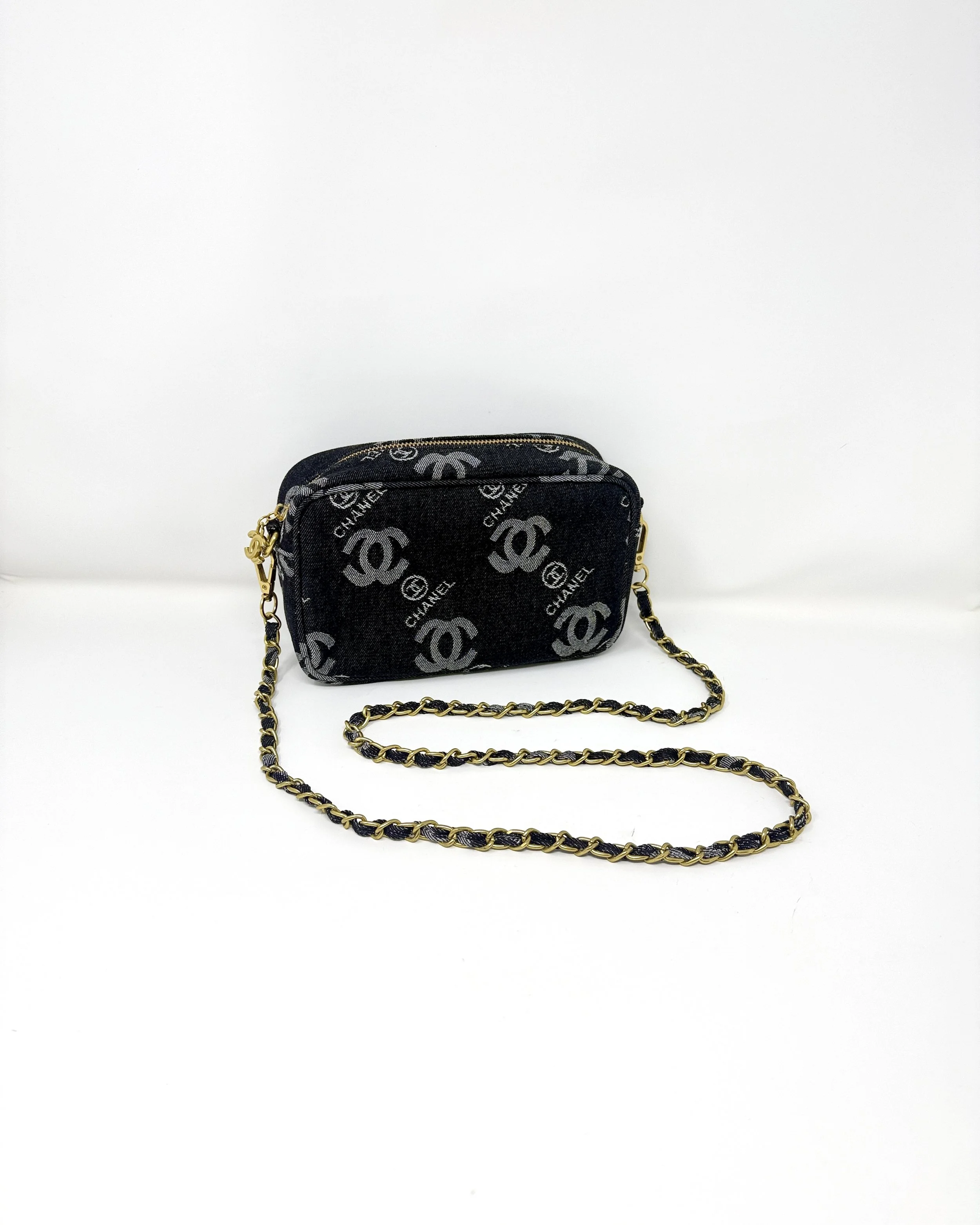 CHANEL Beauty Black Denim Makeup Bag with Gold-toned Chain Strap (VIP Gift) Made in Italy