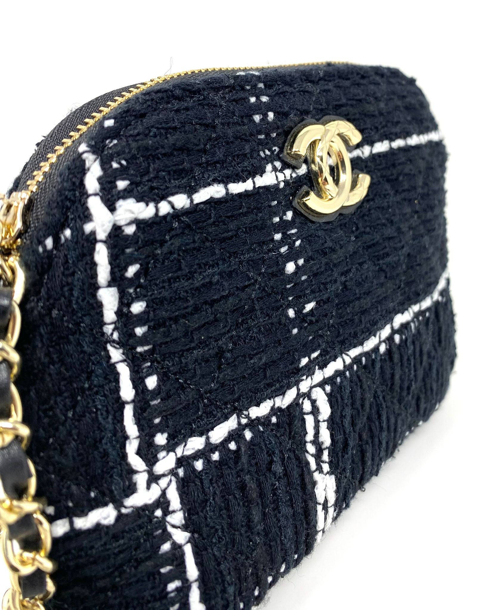 CHANEL Beauty Tweed Mini Makeup Bag – Black & White, (VIP Gift, New in Box with Dust bag), Made in Italy