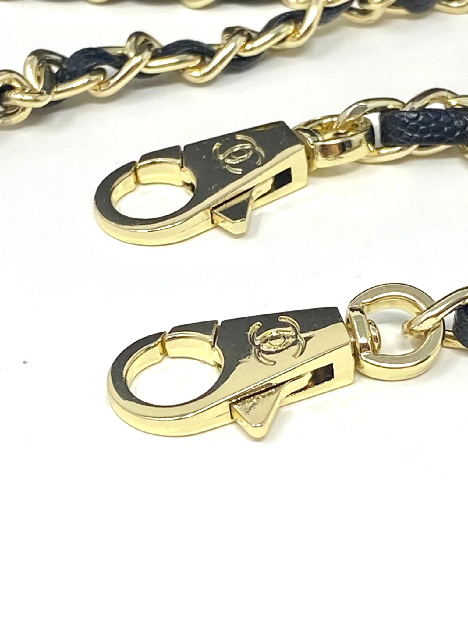 CHANEL Beauty Black Mini Bucket Makeup Bag with Purse Pocket on Chain, VIP Gift with Box, Made in Italy