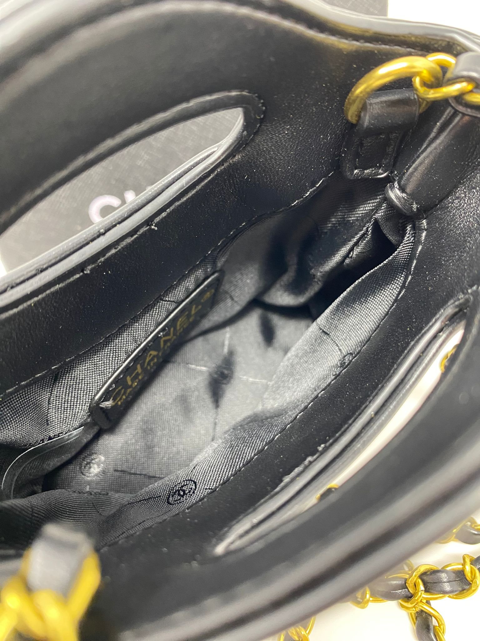 CHANEL Beauty Black Matelassé Quilted Mini Makeup Bag on Chain with Box (VIP Gift) Made in France