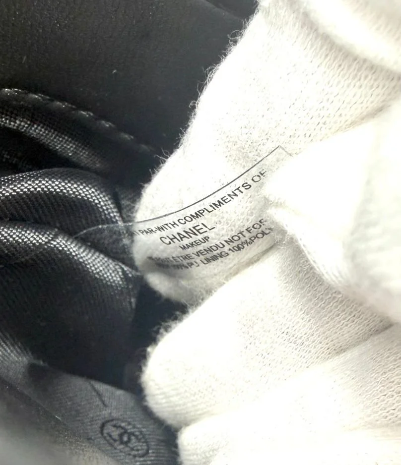 CHANEL Beauty Black Matelassé Quilted Mini Makeup Bag on Chain with Box (VIP Gift) Made in France