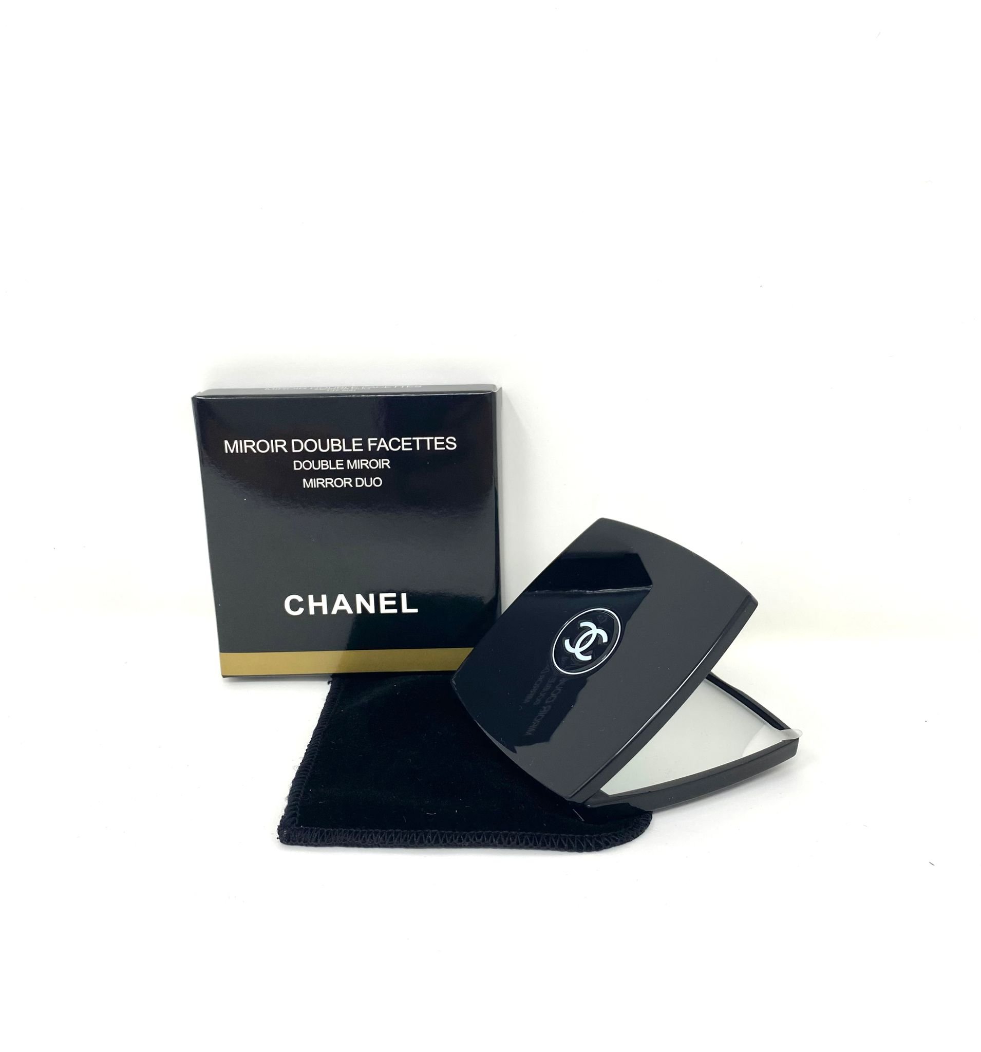 CHANEL Beauty CC Logo Black Double Facette Compact Mirror New/Box (VIP Gift)