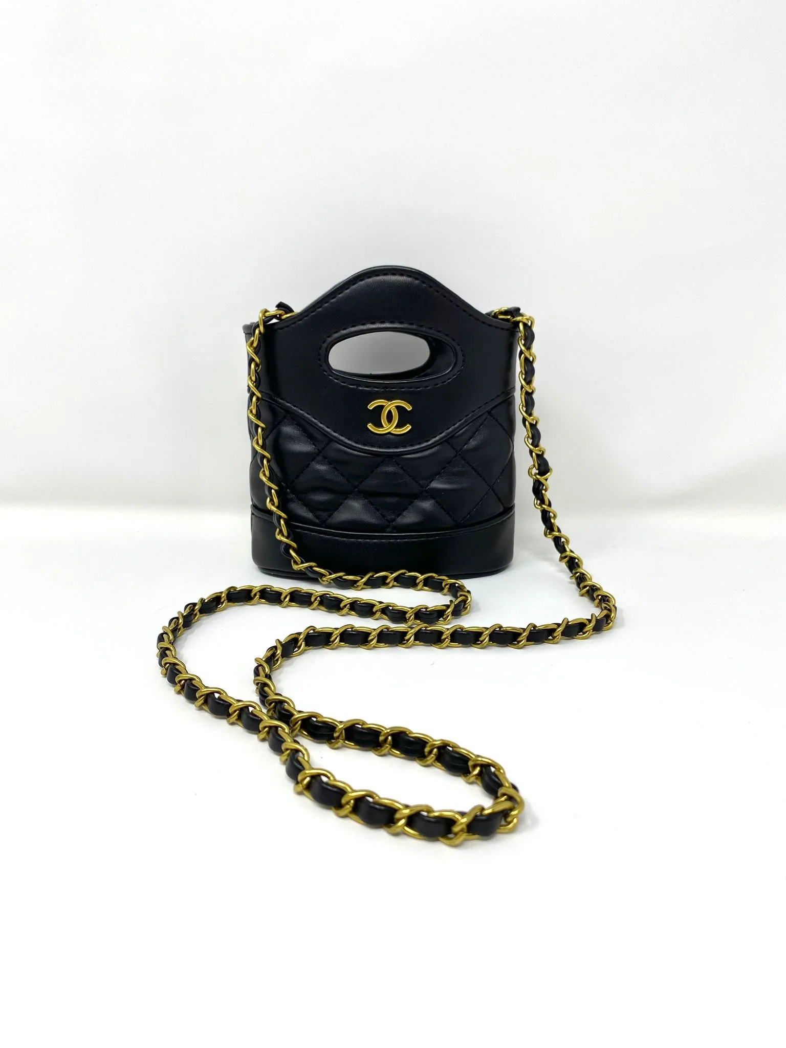 CHANEL Beauty Black Matelassé Quilted Mini Makeup Bag on Chain with Box (VIP Gift) Made in France