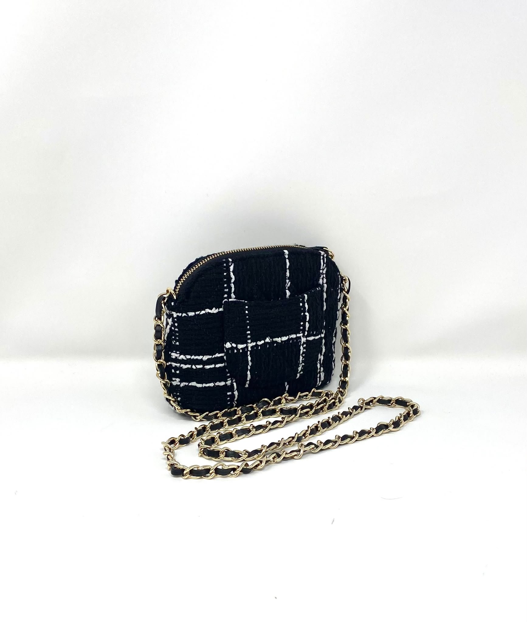 CHANEL Beauty Tweed Mini Makeup Bag – Black & White, (VIP Gift, New in Box with Dust bag), Made in Italy