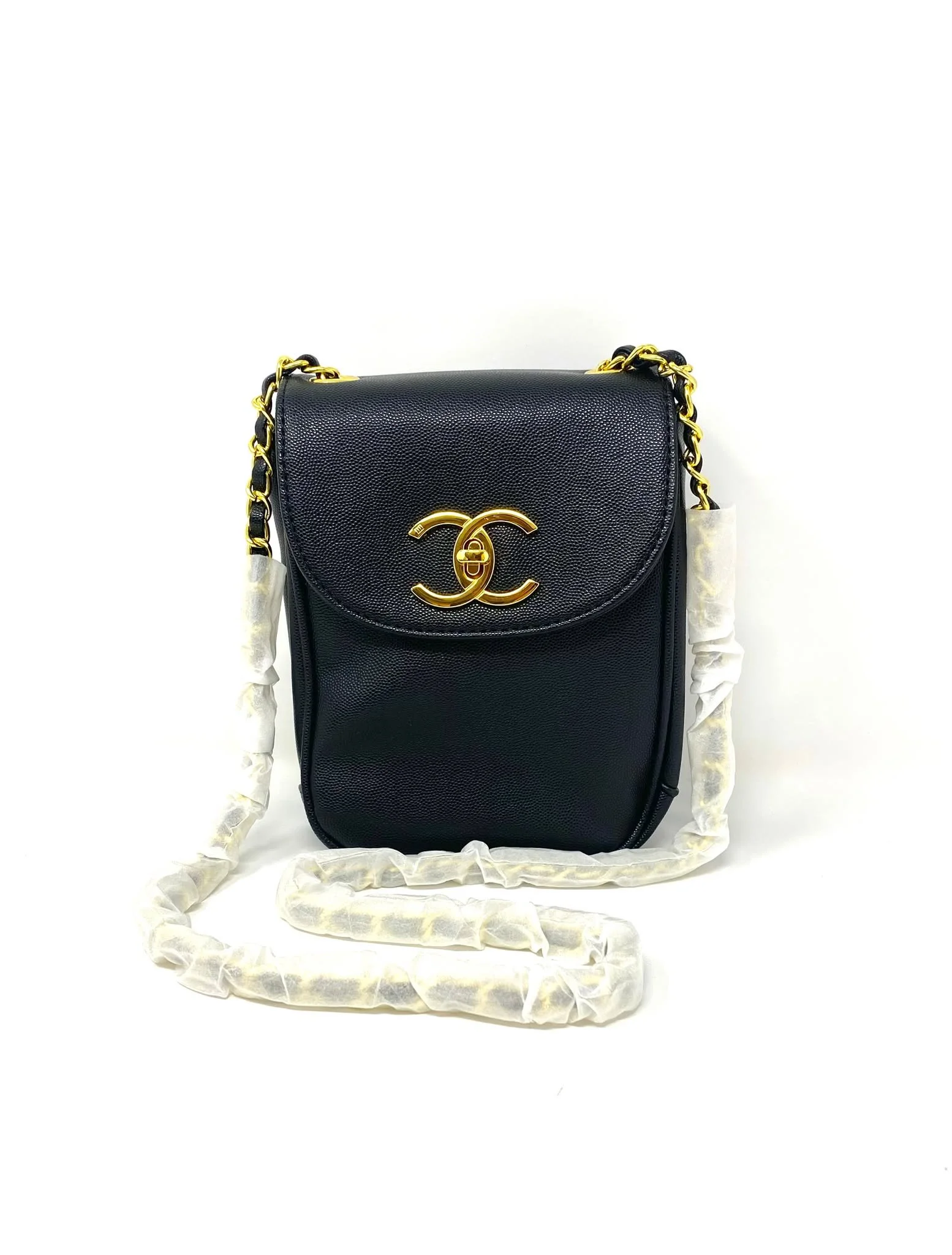 CHANEL Beauty Black Crossbody Vanity Bag with Gold CC Logo (VIP Gift with Box)