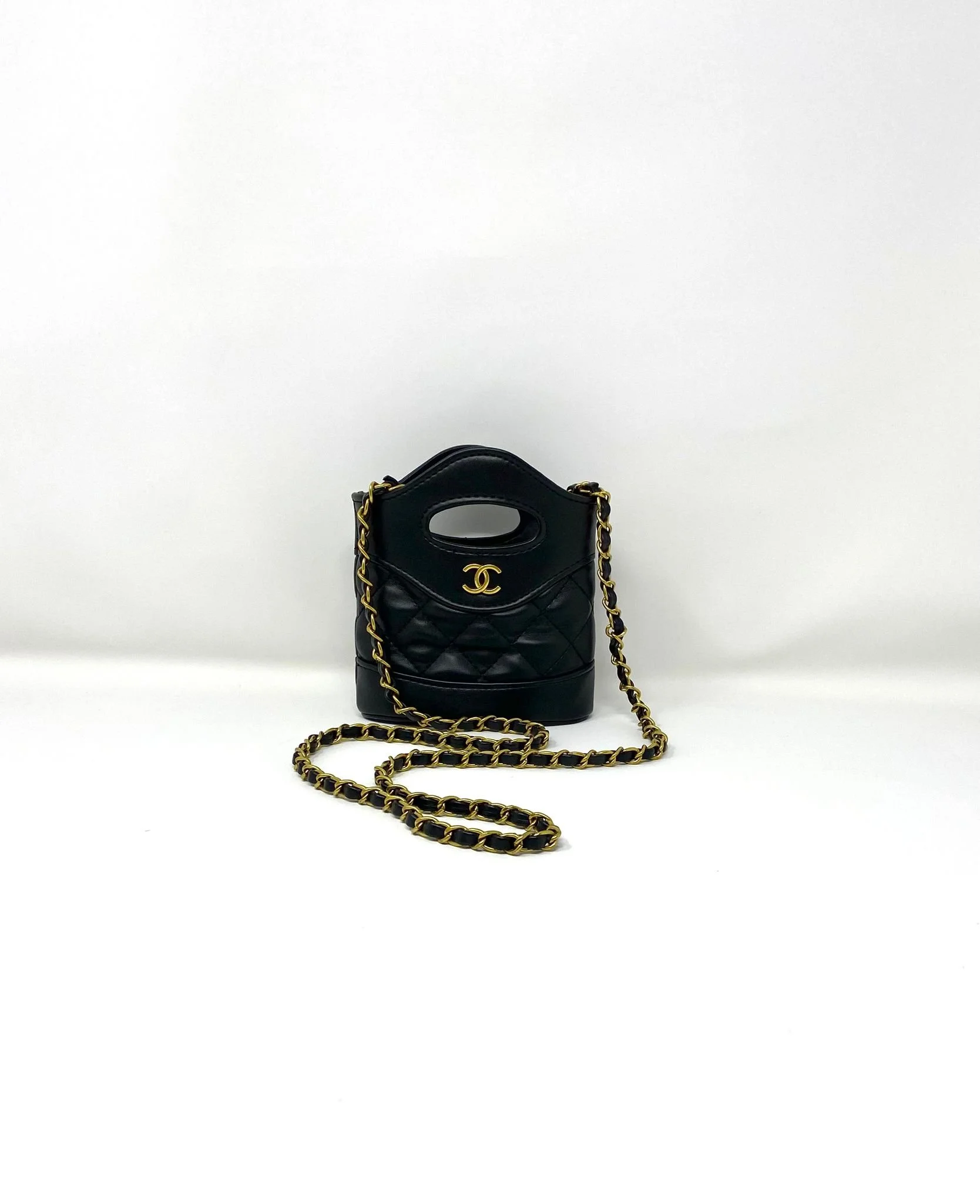 CHANEL Beauty Black Matelassé Quilted Mini Makeup Bag on Chain with Box (VIP Gift) Made in France