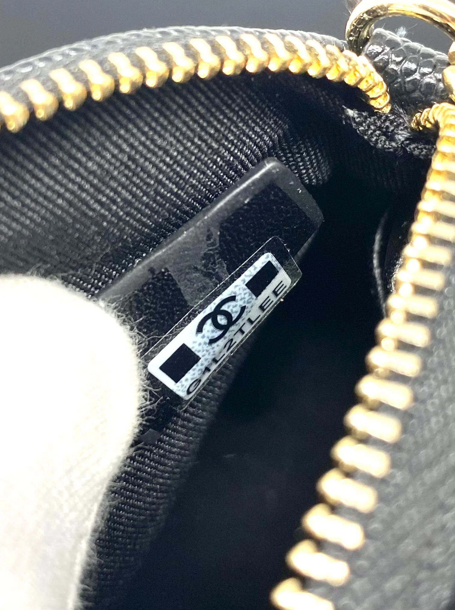 CHANEL Beauty Black Matelasse Quilted Caviar Makeup Bag on Chain (VIP Gift/Box) Made in Italy