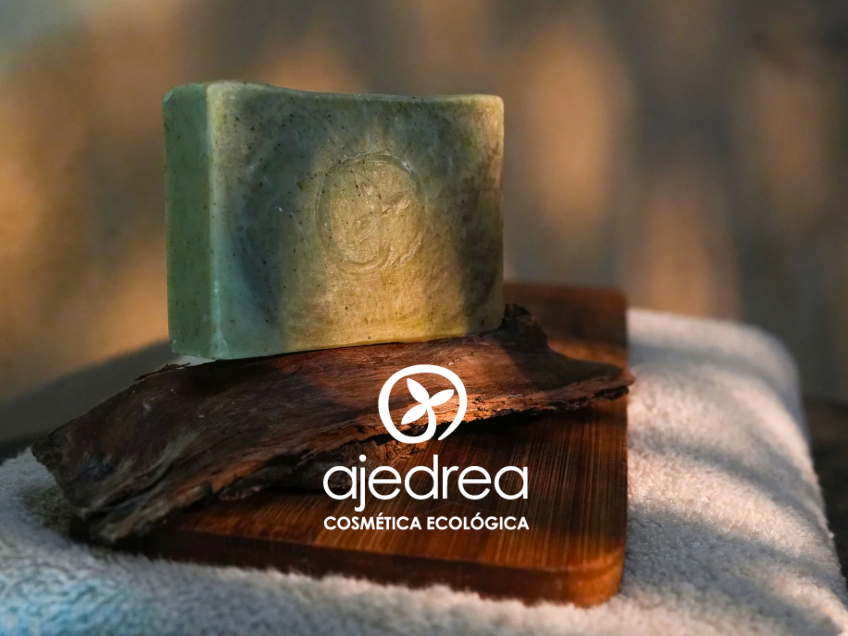 AJEDREA_COSMETICA_ECOLOGICA_JABON_PELO_PUB-PUBLICIDAD_MARKETING.png