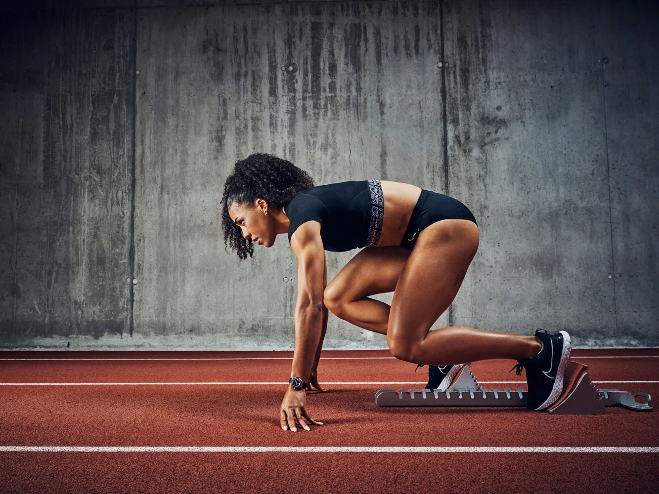 Mujinga Kambundji - Athlete