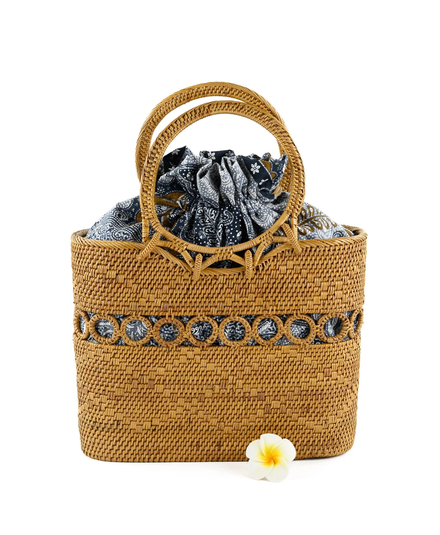 Nantucket Coast - Handmade Vegan Purse.jpg