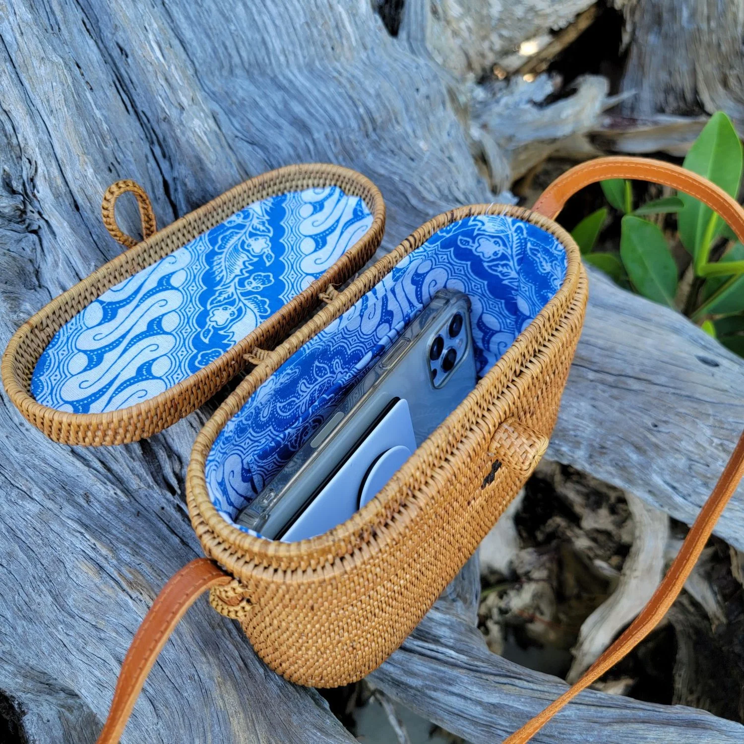 Clutch Go - Small Boho Shoulder Bag.jpg
