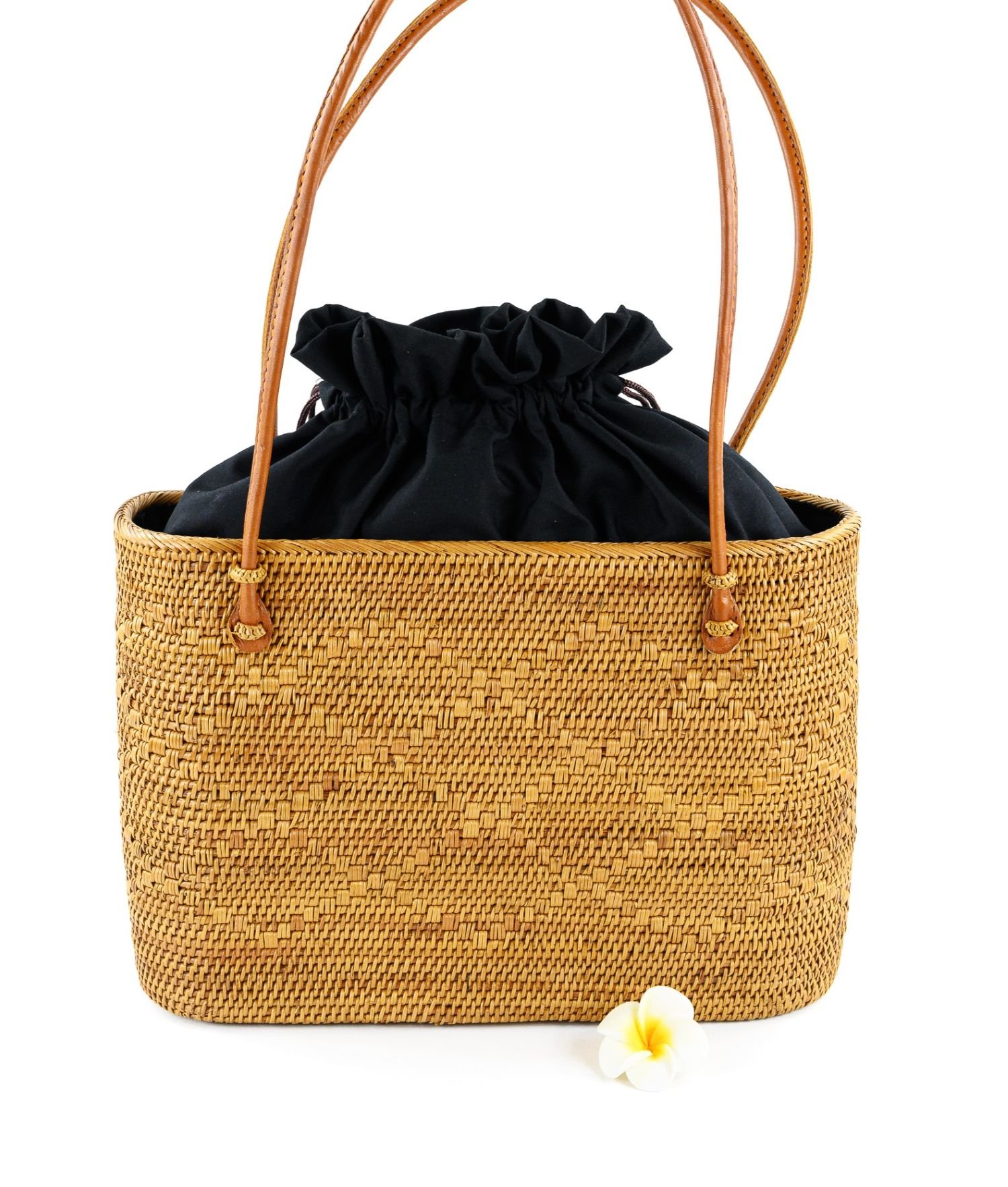 Straw Sensation - Large Wicker Shoulder Bag.jpg