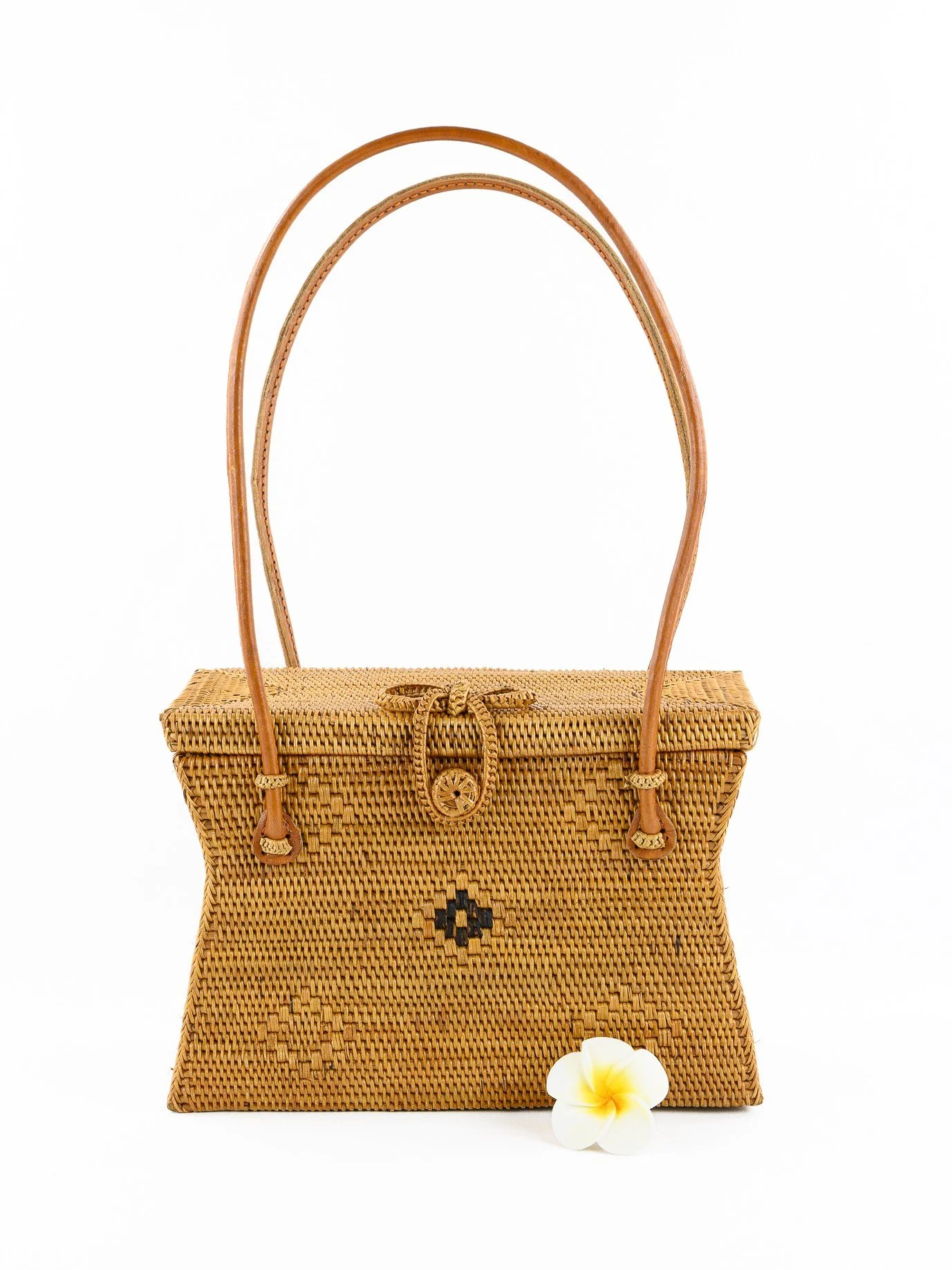 Coastal Charm - Handmade Wicker Purse.jpg