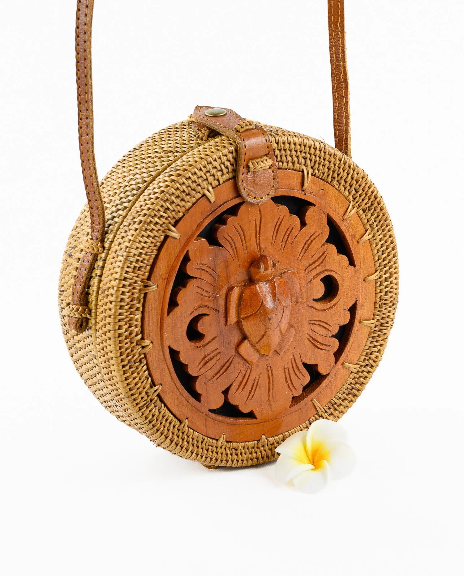 Turtle Treasure - Round Shoulder Bag Teak Wood.jpg