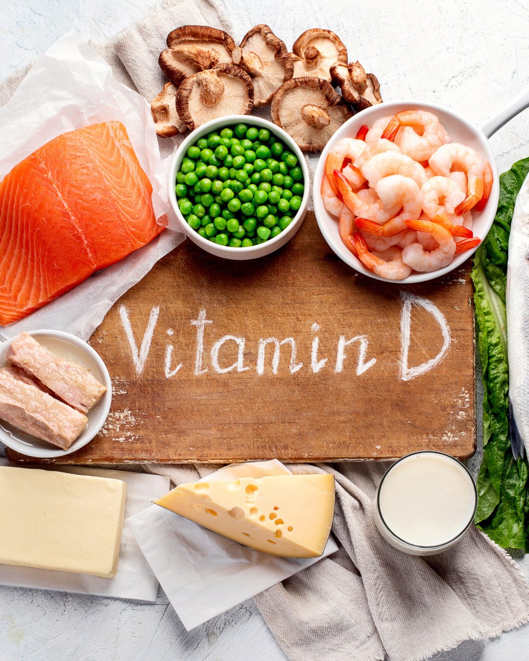 Feed the Musculoskeletal System⁠
⁠
Protein, calcium, and vitamin D keep your muscles and bones strong. Most midlife adults thrive with about 1.0 to 1.2 grams of protein per kilogram of body weight daily, spread through meals. Choose food-first calciu