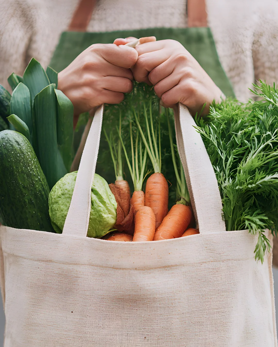 Over the next few weeks, we are diving into what it means to create your own Salveo Master Grocery List.⁠
⁠
This simple, intentional system saves time and mental space while helping you stock your home with clean, nutrient-dense staples that fuel eve