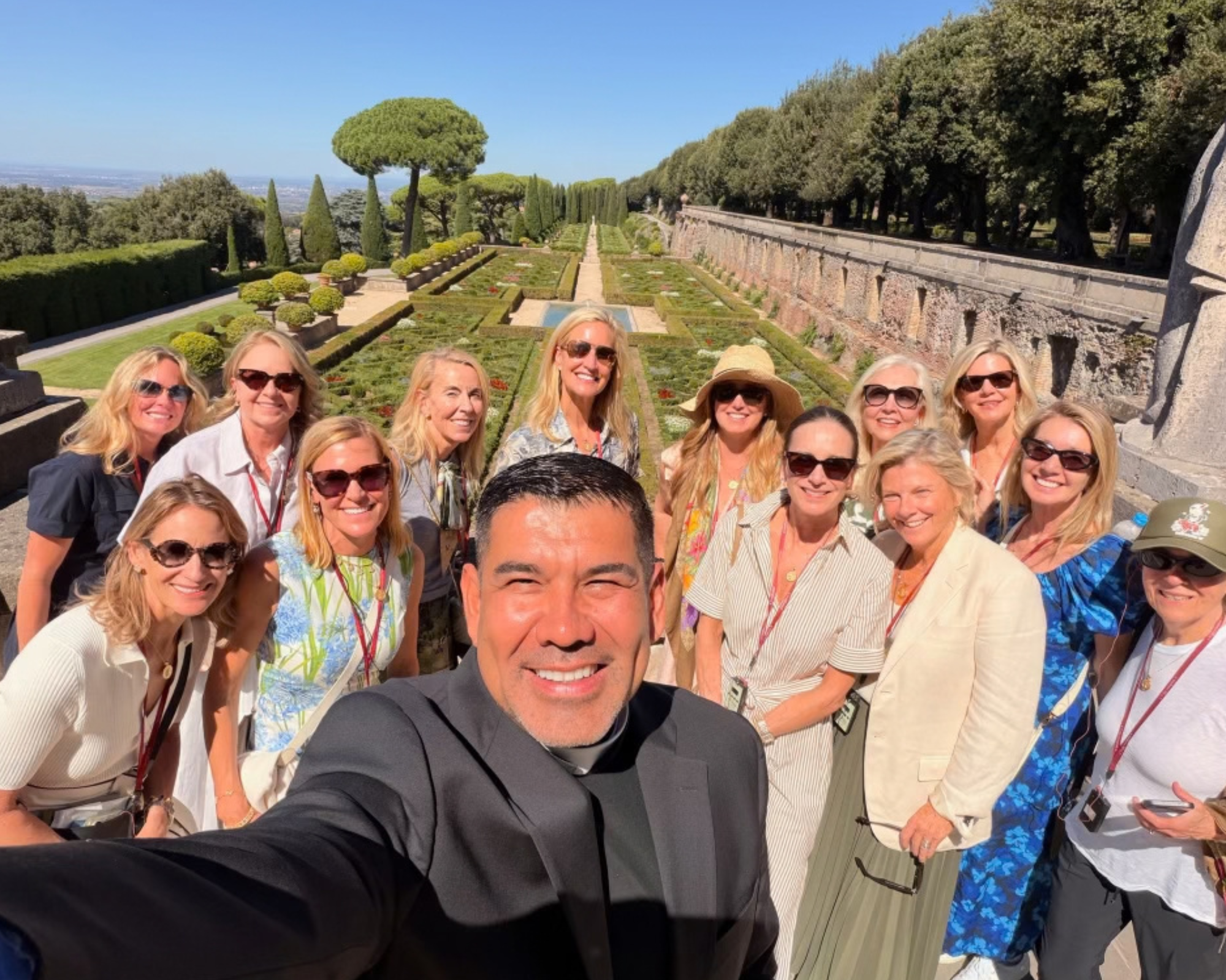 EXPLORERS - ITALY