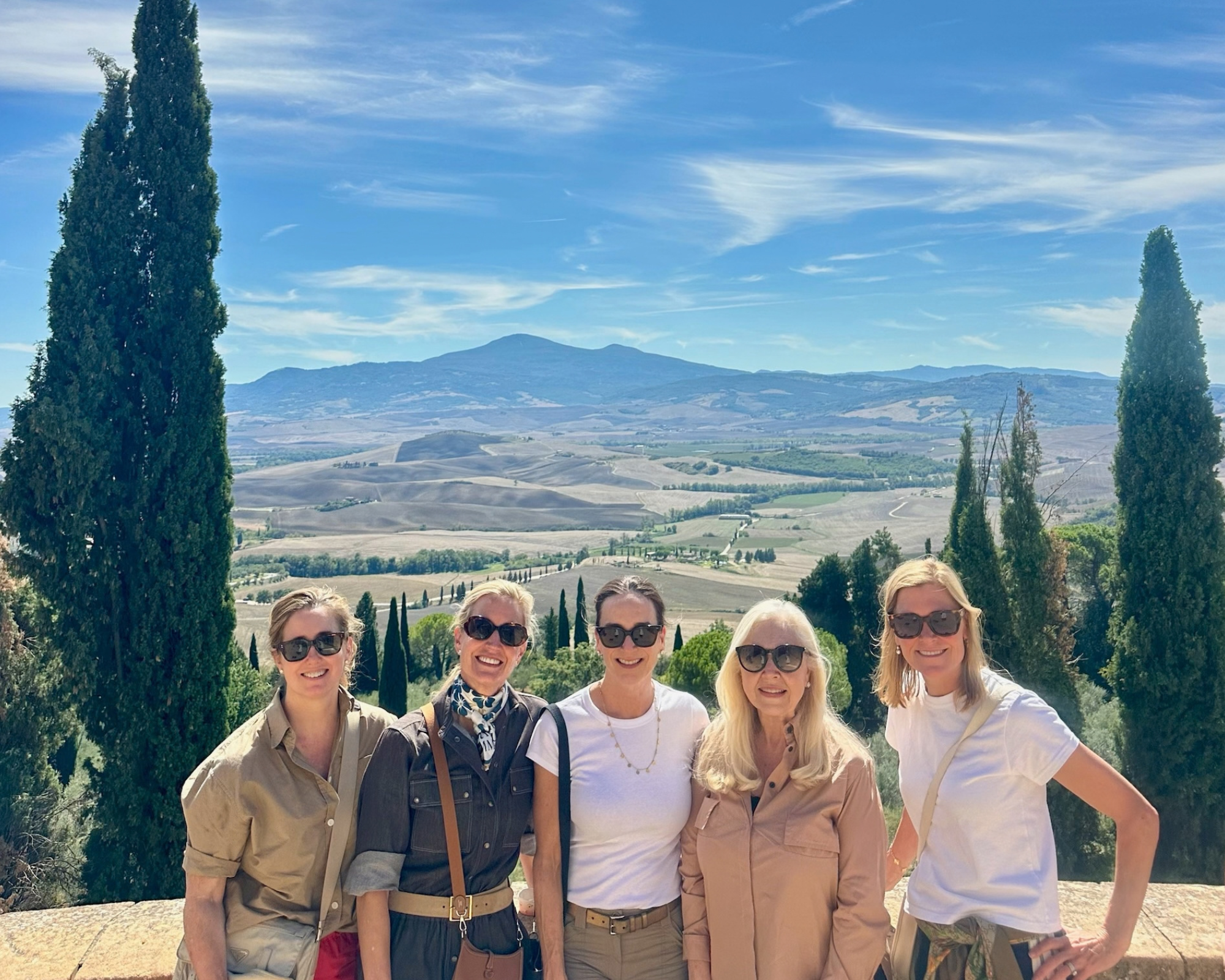 EXPLORERS - ITALY