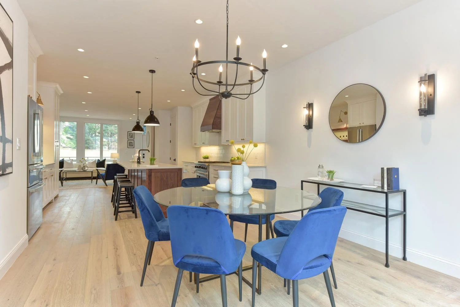 469 M St NW Unit 1 Washington-large-010-039-DSC 2801 2 3-1500x1000-72dpi.jpg