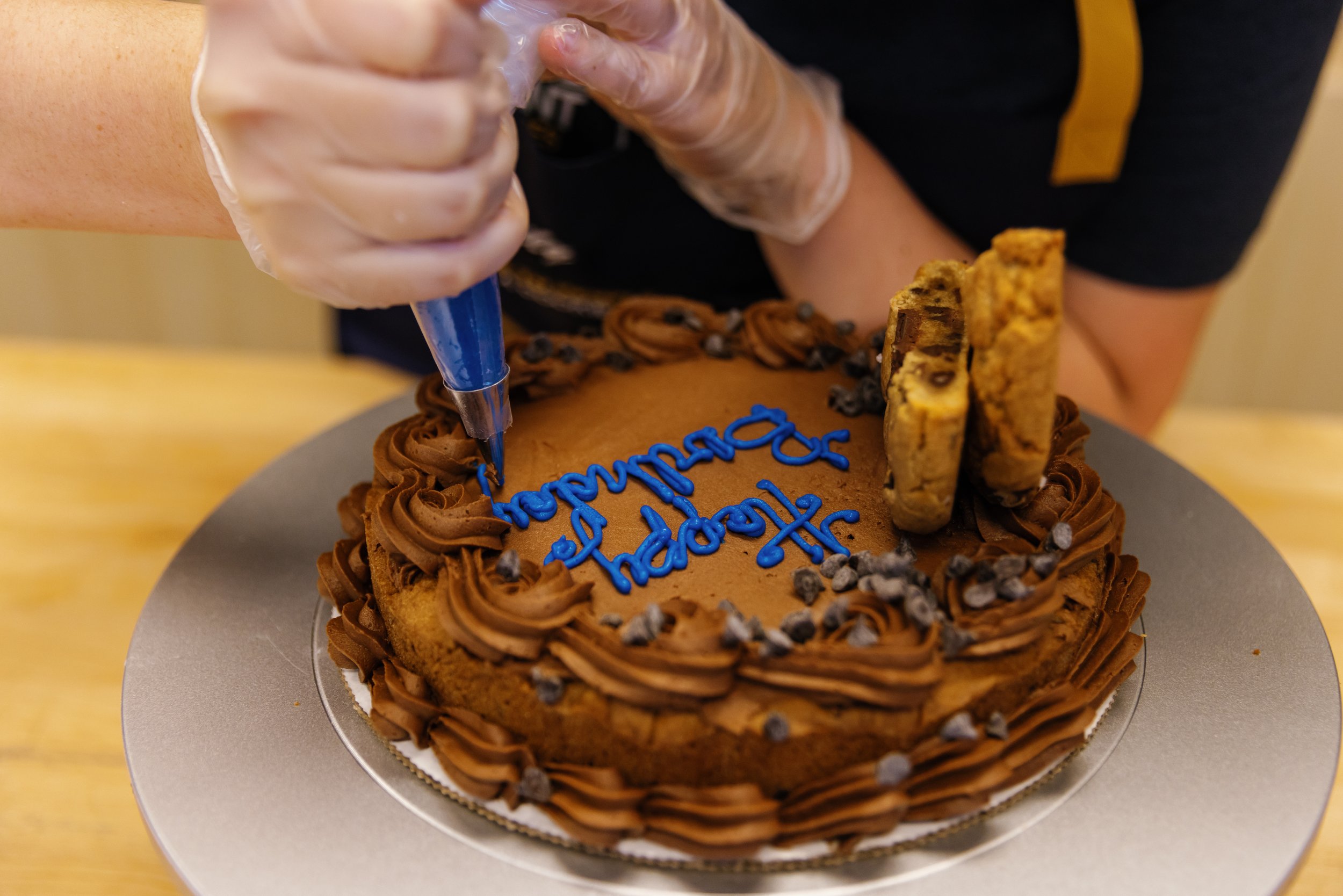 Best cookie cake in florida