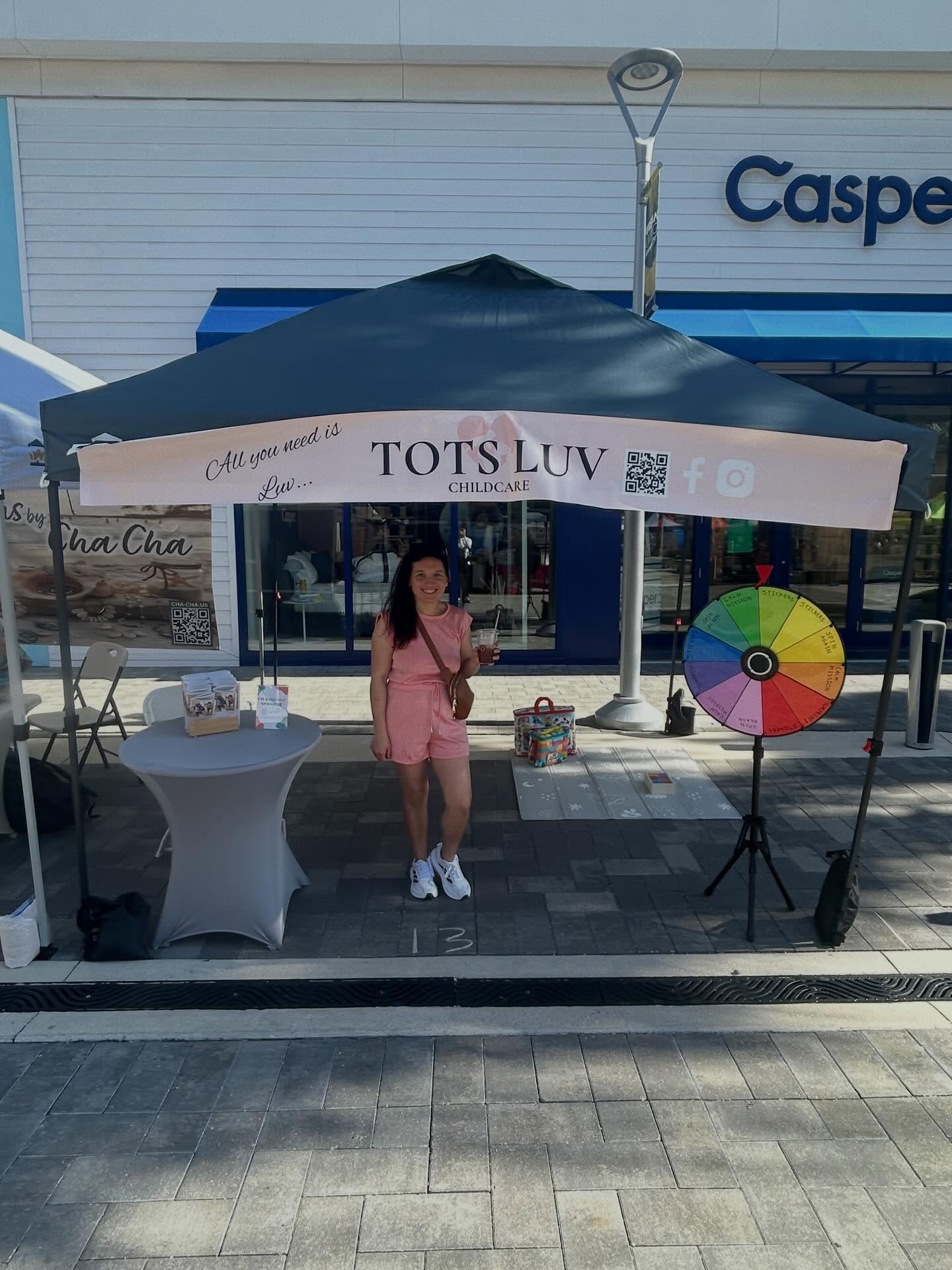 Out in @marketsatmidtowntampa today and honestly&hellip; this is just really special to watch 🤍

We&rsquo;re @totsluv.nannies sponsoring @kidsmarket.us and seeing these kids stand behind their little tables, talking about what they made, figuring it