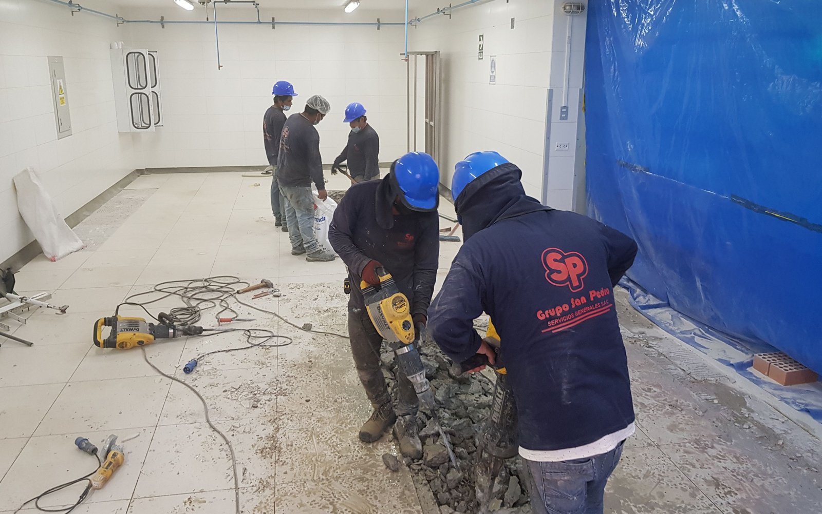 PAVIMENTOS Y PISOS INDUSTRIALES