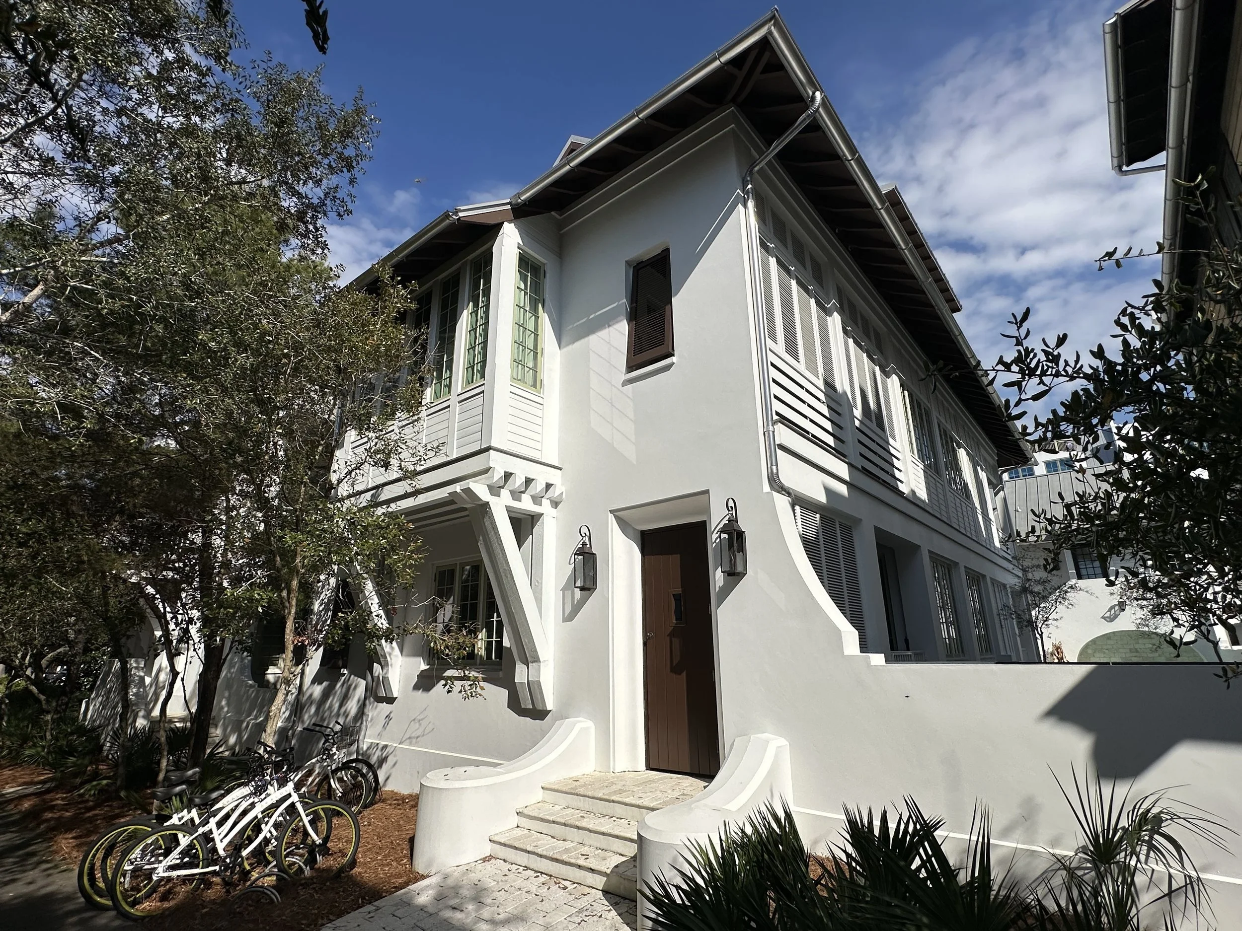 Designing for How a Family Actually Vacations: 26 New Providence Lane