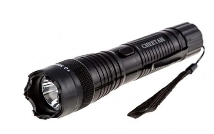 Cheetah stun gun flashlight